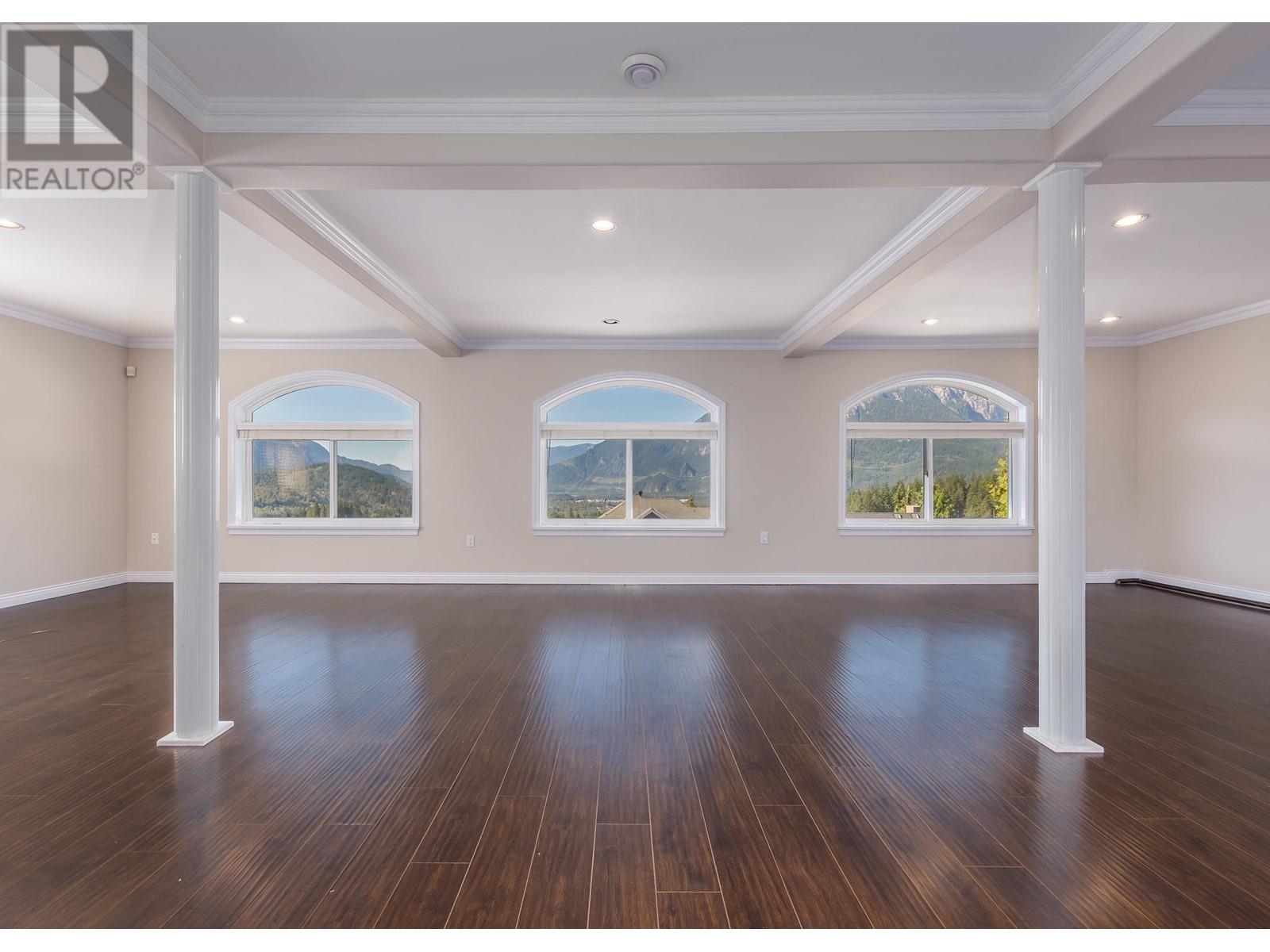 1012 Glacier View Drive, Squamish, British Columbia  V0N 1T0 - Photo 17 - R2808198