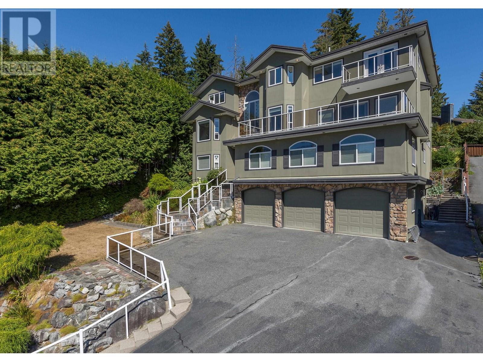 1012 Glacier View Drive, Squamish, British Columbia  V0N 1T0 - Photo 32 - R2808198