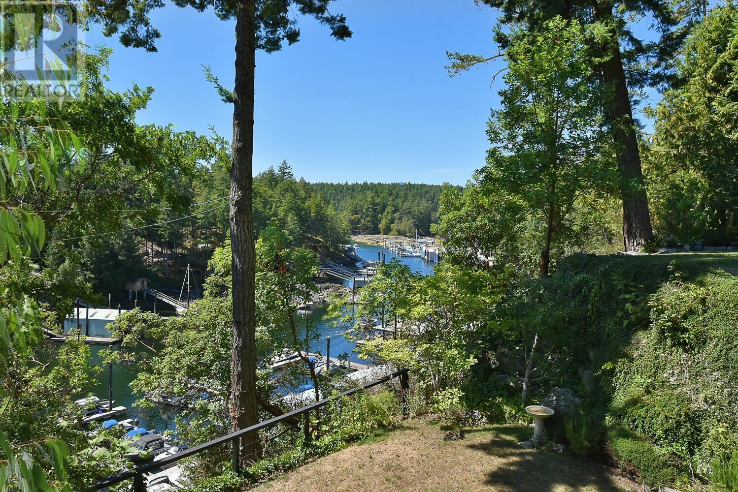 5527 Sans Souci Road, Halfmoon Bay, British Columbia  V7Z 1B6 - Photo 13 - R2808208