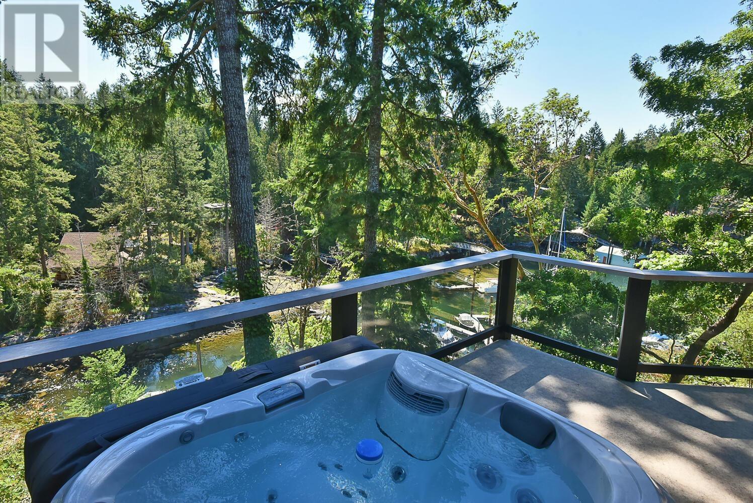 5527 Sans Souci Road, Halfmoon Bay, British Columbia  V7Z 1B6 - Photo 15 - R2808208