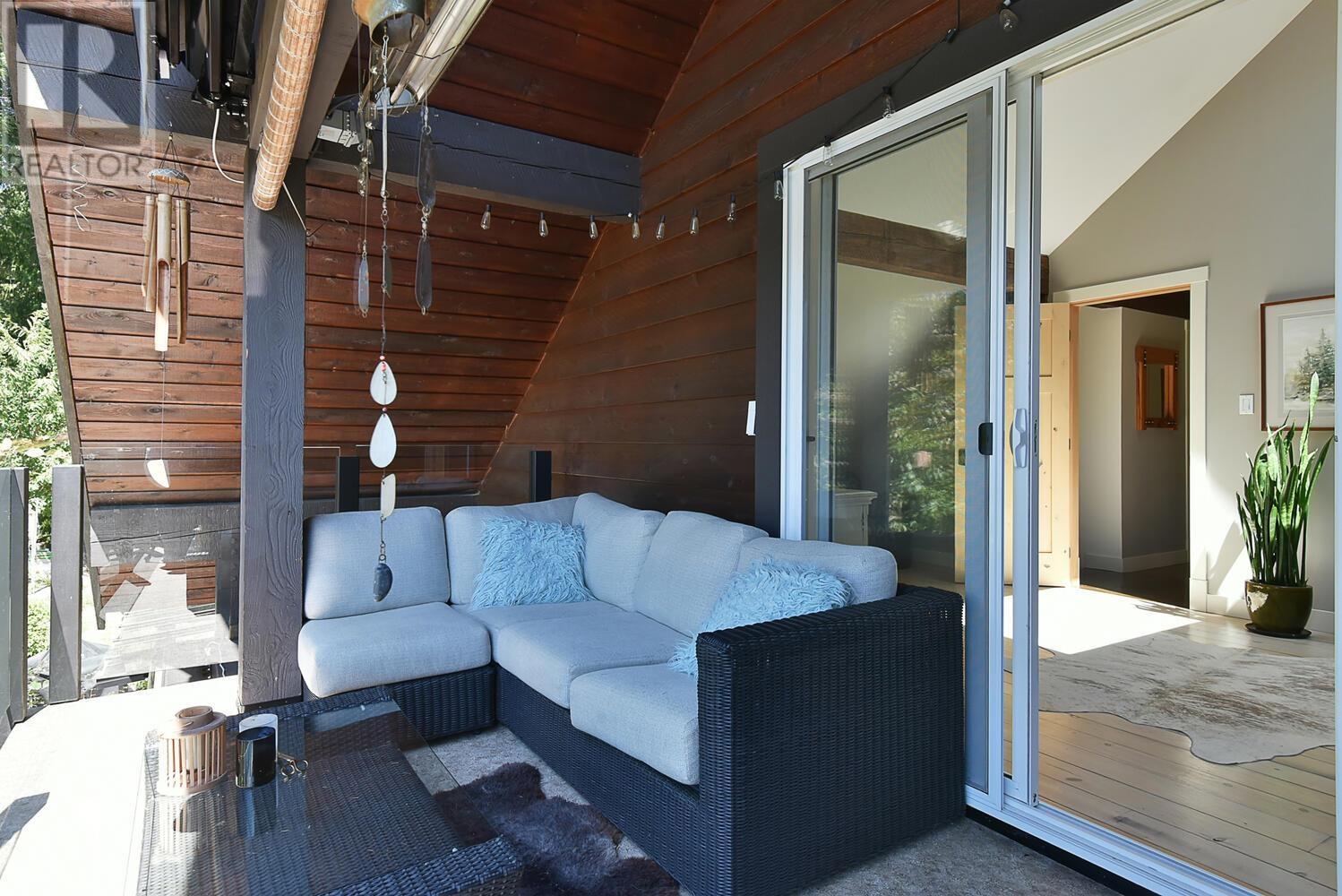 5527 Sans Souci Road, Halfmoon Bay, British Columbia  V7Z 1B6 - Photo 20 - R2808208