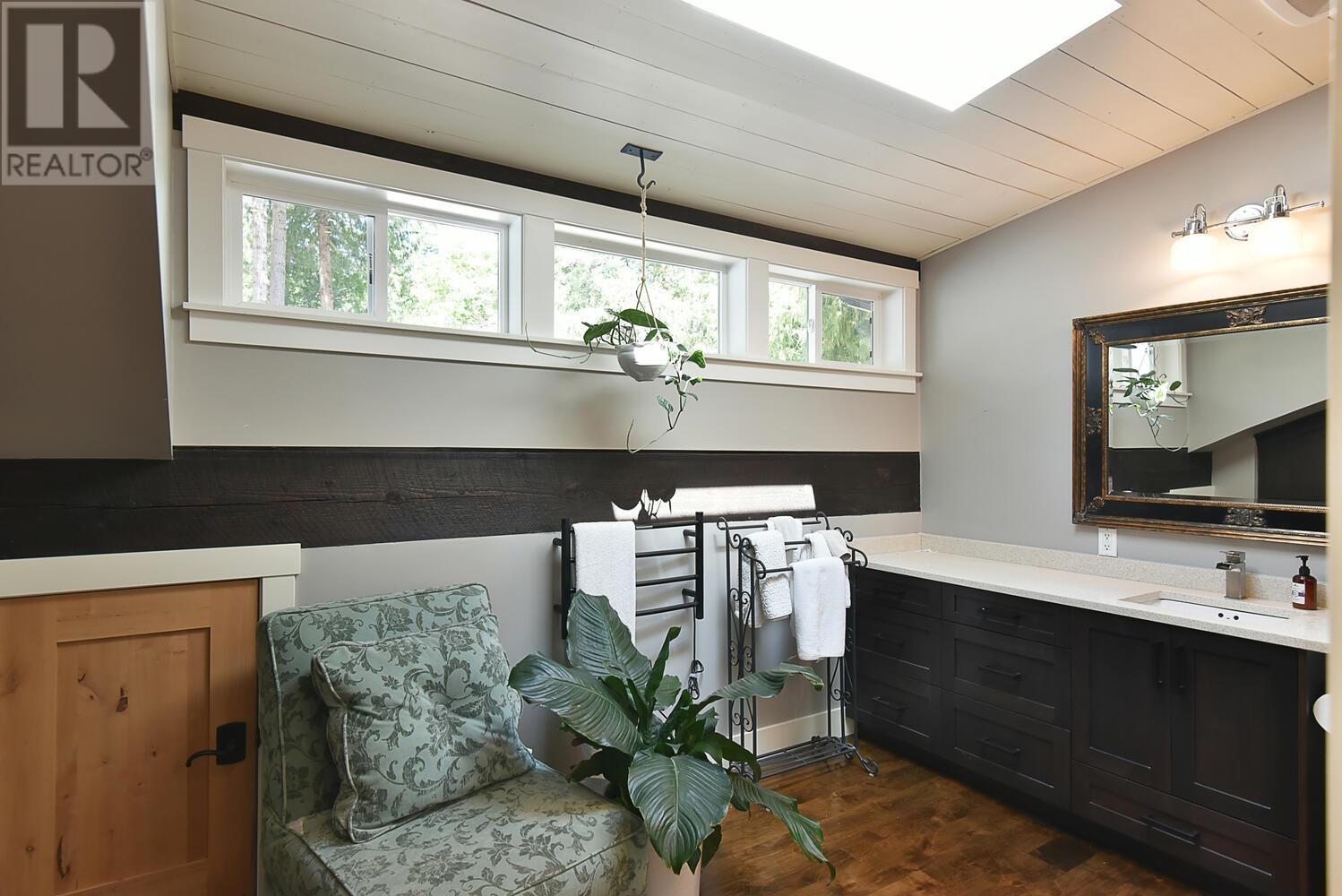 5527 Sans Souci Road, Halfmoon Bay, British Columbia  V7Z 1B6 - Photo 22 - R2808208