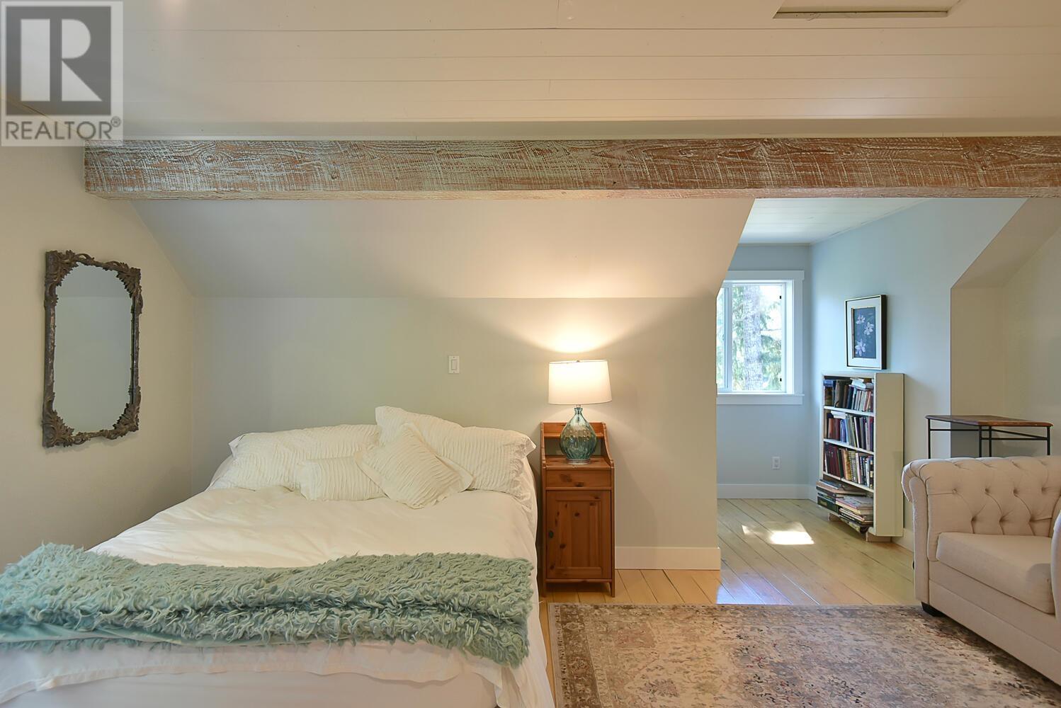 5527 Sans Souci Road, Halfmoon Bay, British Columbia  V7Z 1B6 - Photo 24 - R2808208