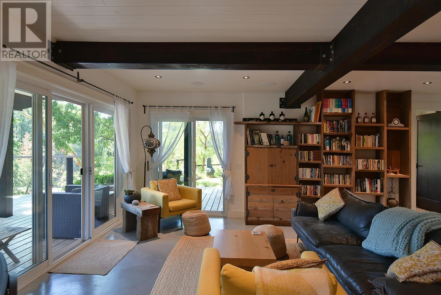 5527 Sans Souci Road, Halfmoon Bay, British Columbia  V7Z 1B6 - Photo 30 - R2808208