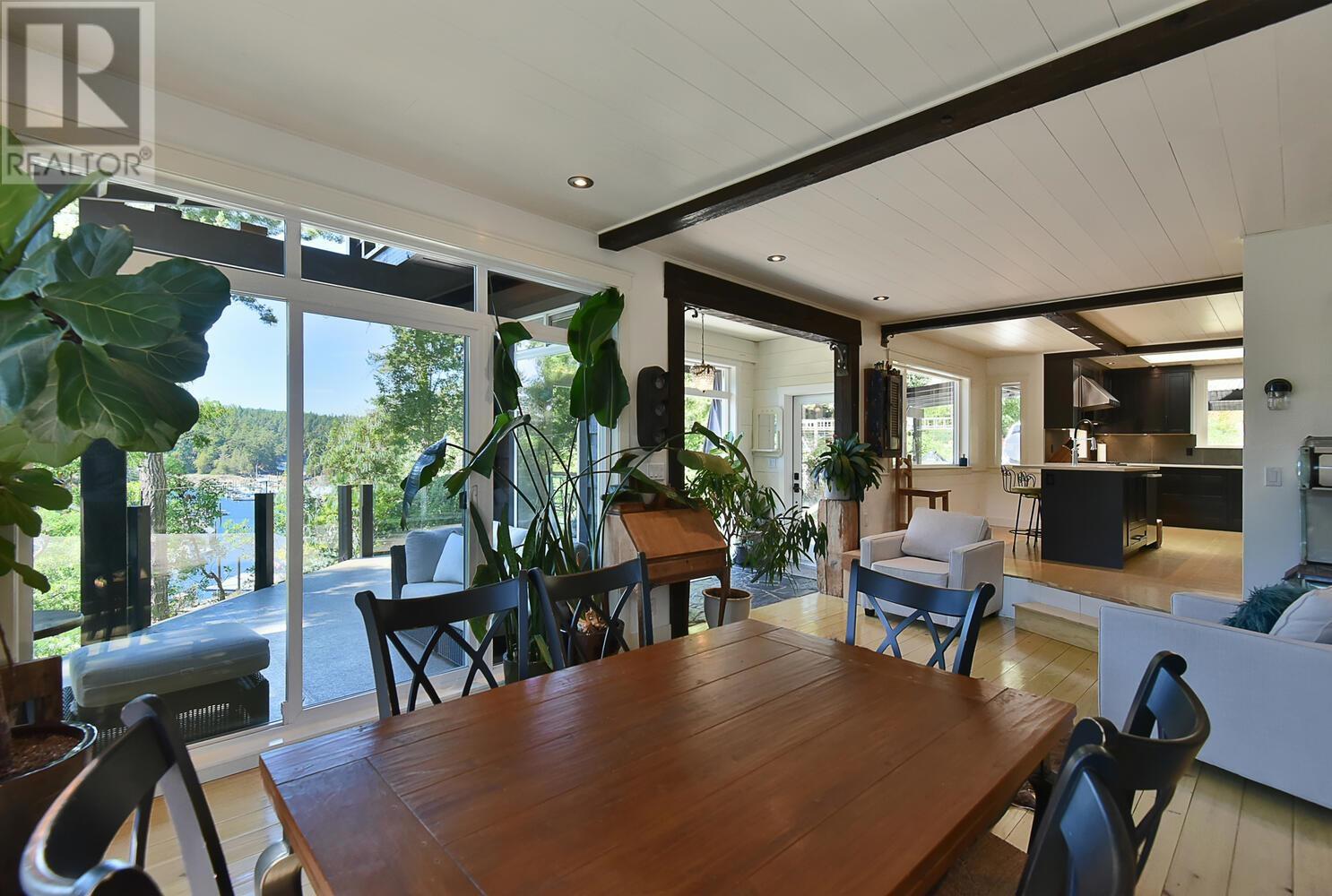5527 Sans Souci Road, Halfmoon Bay, British Columbia  V7Z 1B6 - Photo 6 - R2808208