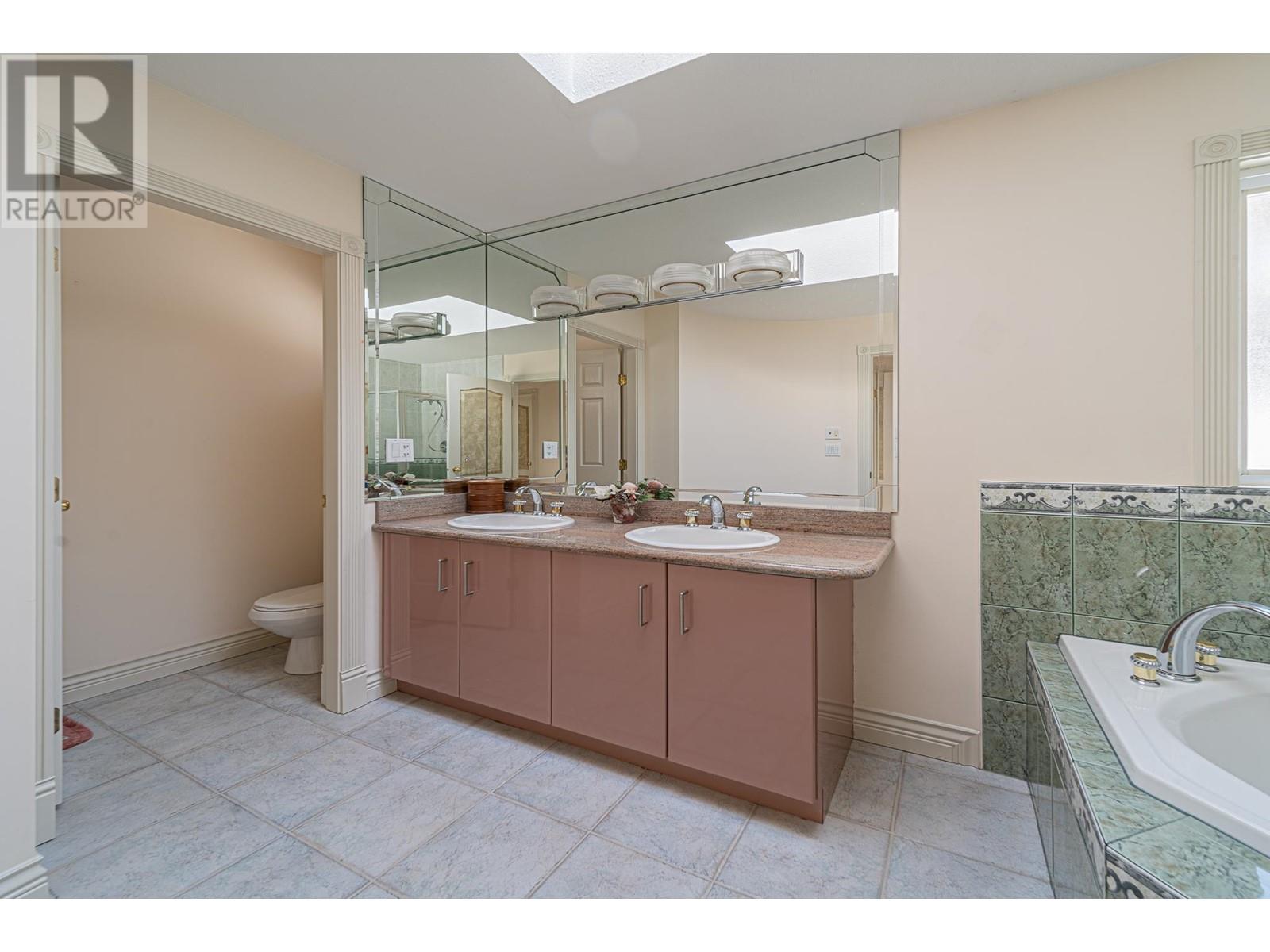 5068 Woodwards Road, Richmond, British Columbia  V7E 1H1 - Photo 21 - R2806687