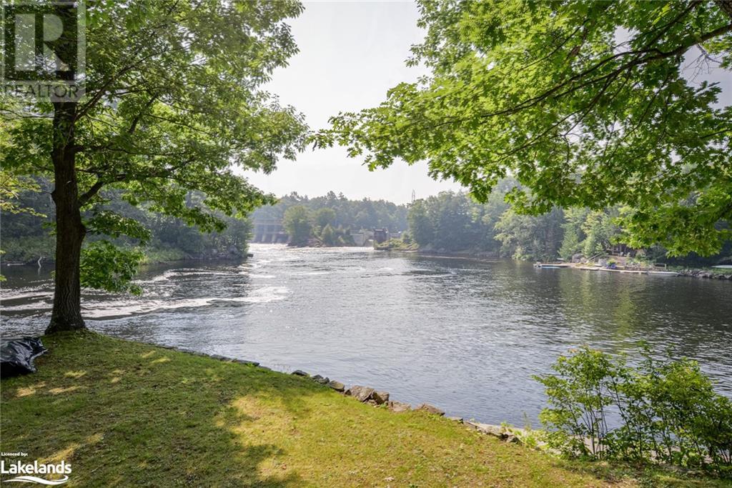 5335 Claresbridge Lane, Washago, Ontario  L0K 2B0 - Photo 19 - 40471118