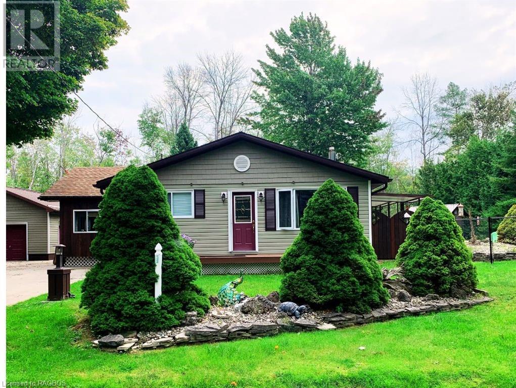 1211 Cambridge Avenue, Sauble Beach, Ontario  N0H 2G0 - Photo 1 - 40468811