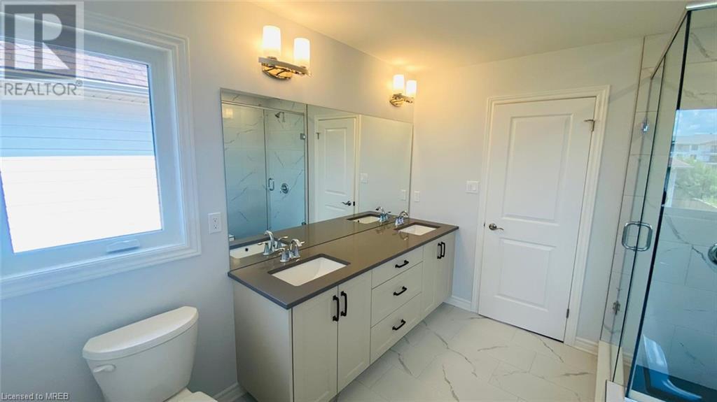 7 Welch Court, St. Thomas, Ontario  N5R 0M1 - Photo 3 - 40471177