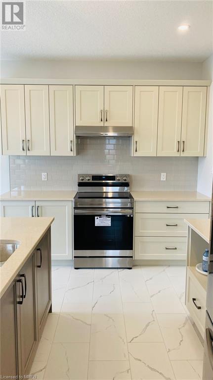 7 Welch Court, St. Thomas, Ontario  N5R 0M1 - Photo 9 - 40471177