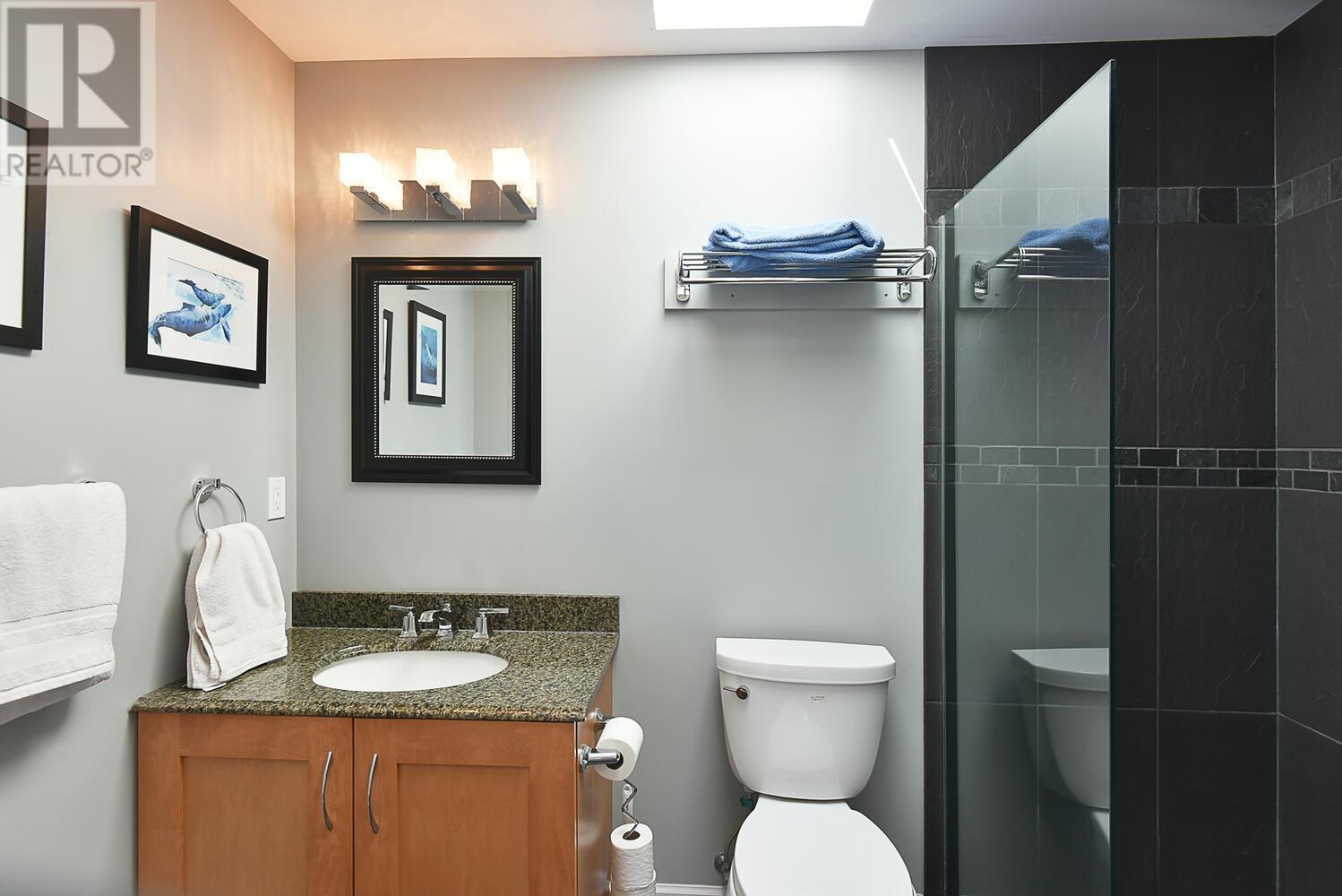6250 Apollo Road, Sechelt, British Columbia  V7Z 0N7 - Photo 17 - R2788722