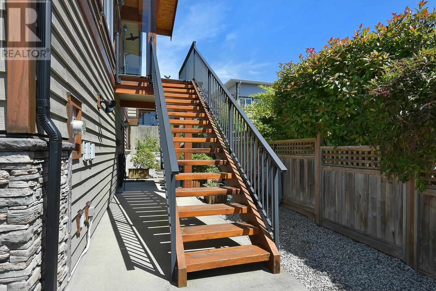 6250 Apollo Road, Sechelt, British Columbia  V7Z 0N7 - Photo 30 - R2788722
