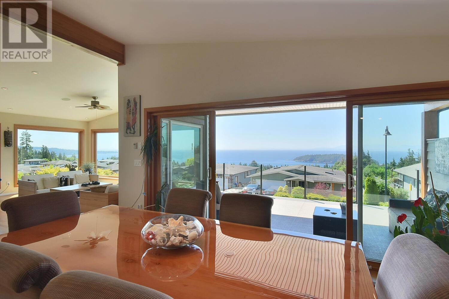 6250 Apollo Road, Sechelt, British Columbia  V7Z 0N7 - Photo 11 - R2788722