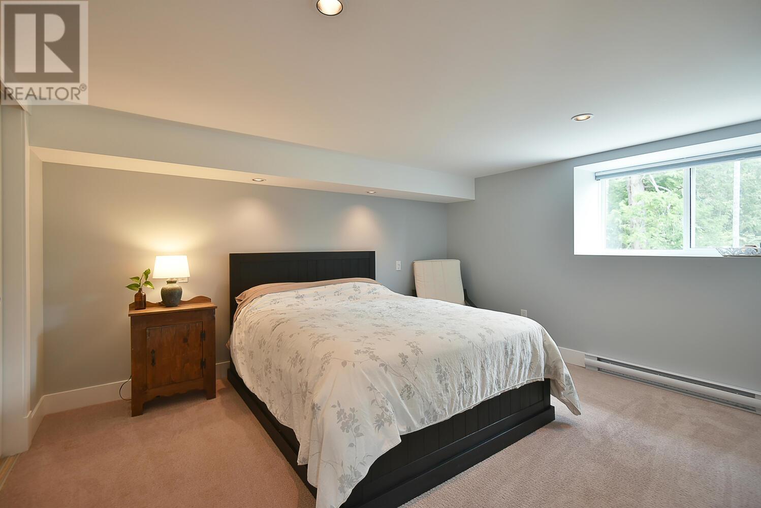 10817 Wood Bay Ridge Road, Halfmoon Bay, British Columbia  V7B 1B8 - Photo 24 - R2792342