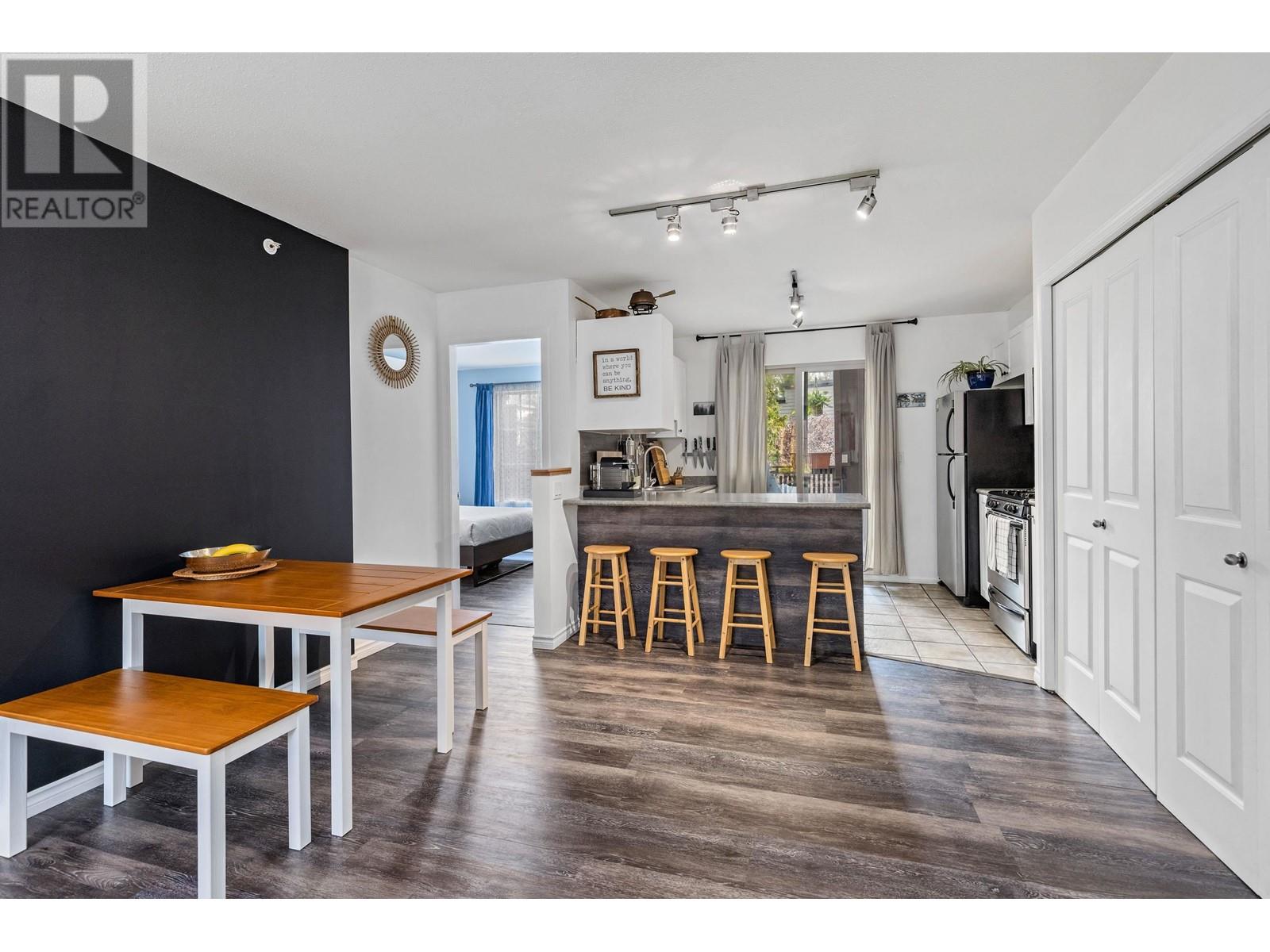 7 1447 Vine Road, Pemberton, British Columbia  V0N 2L1 - Photo 3 - R2808266