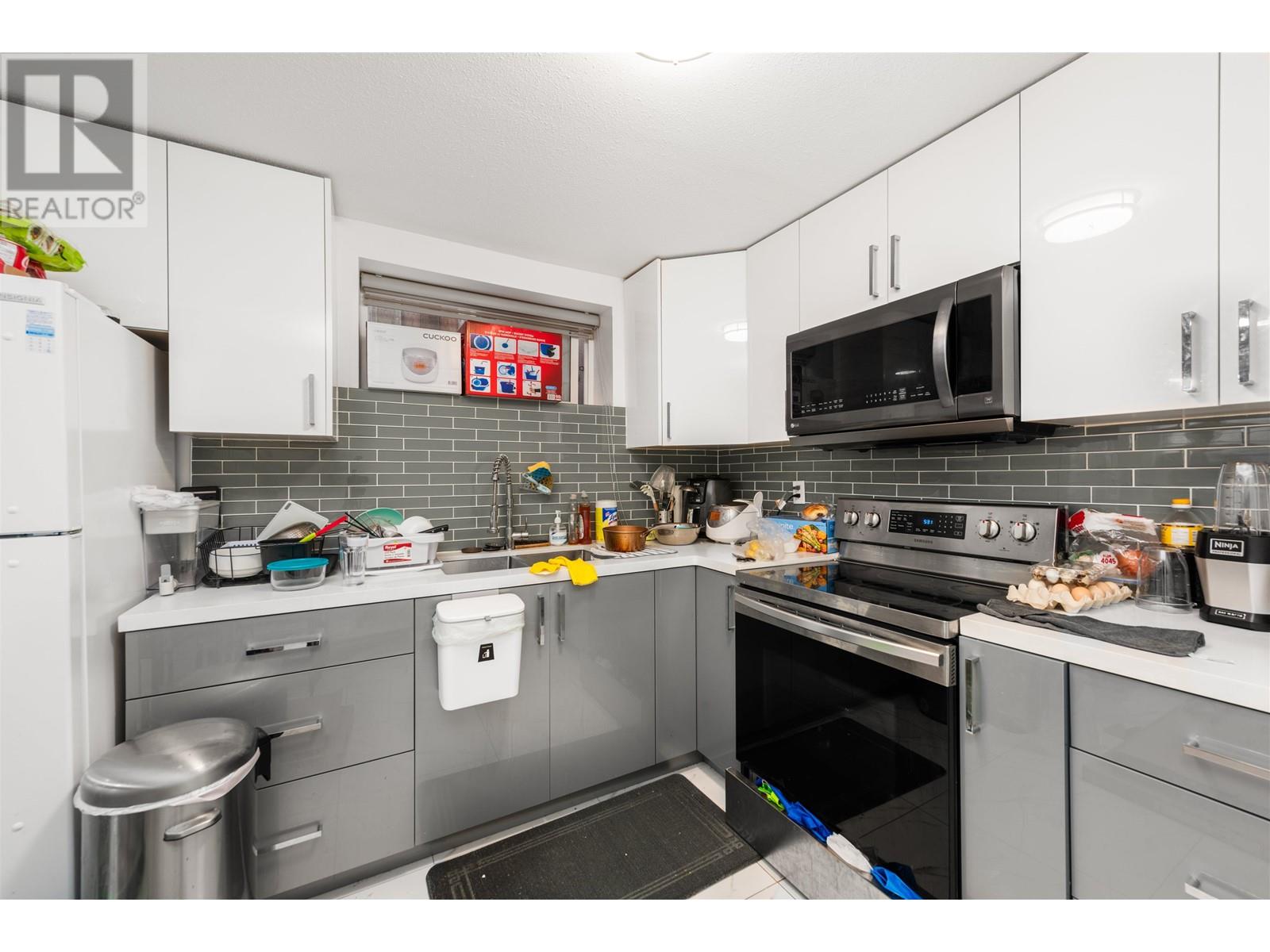 809 E 64th Avenue, Vancouver, British Columbia  V5X 2N5 - Photo 30 - R2808279
