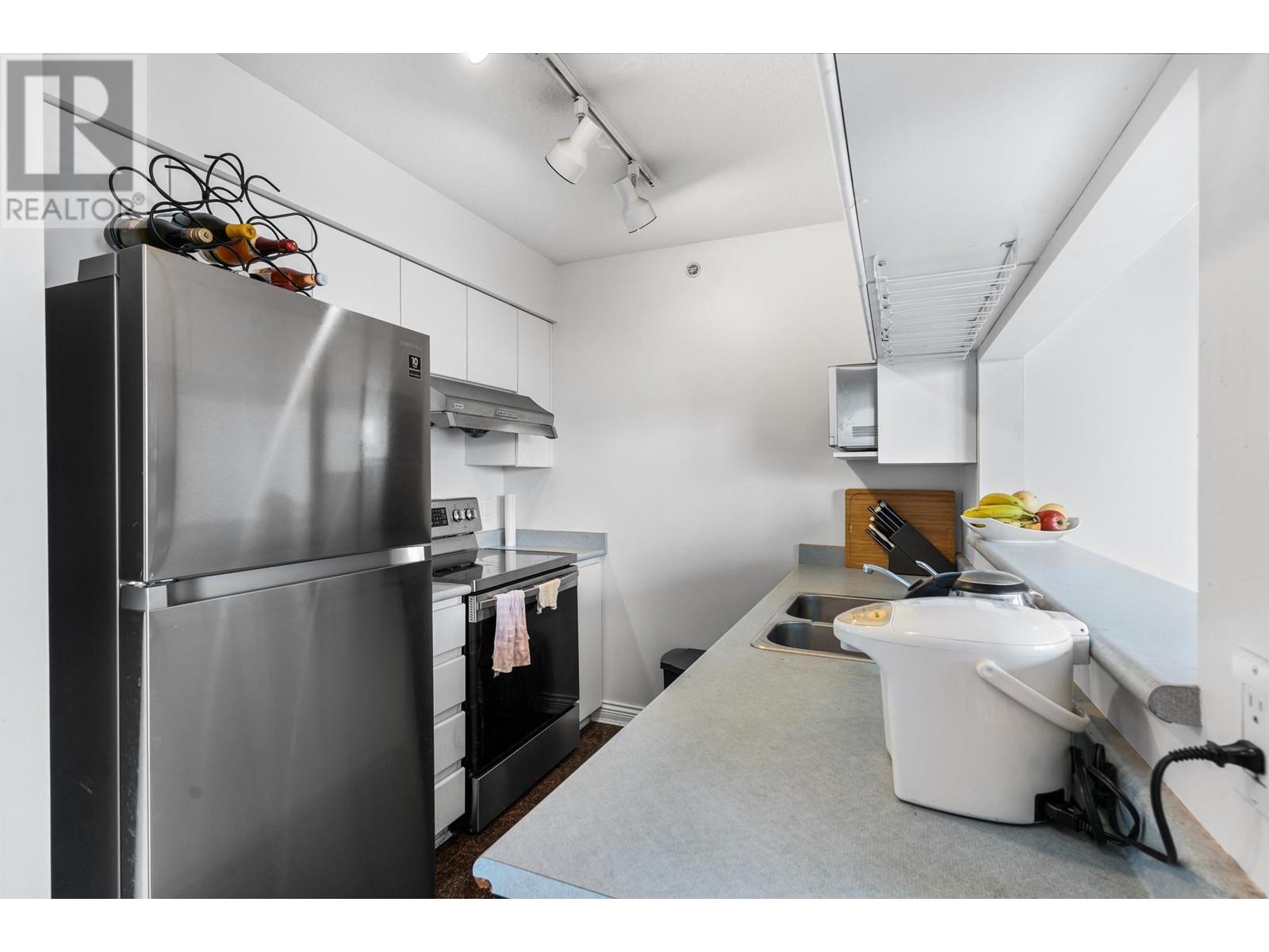 1401 3489 Ascot Place, Vancouver, British Columbia  V5R 6B6 - Photo 10 - R2808368