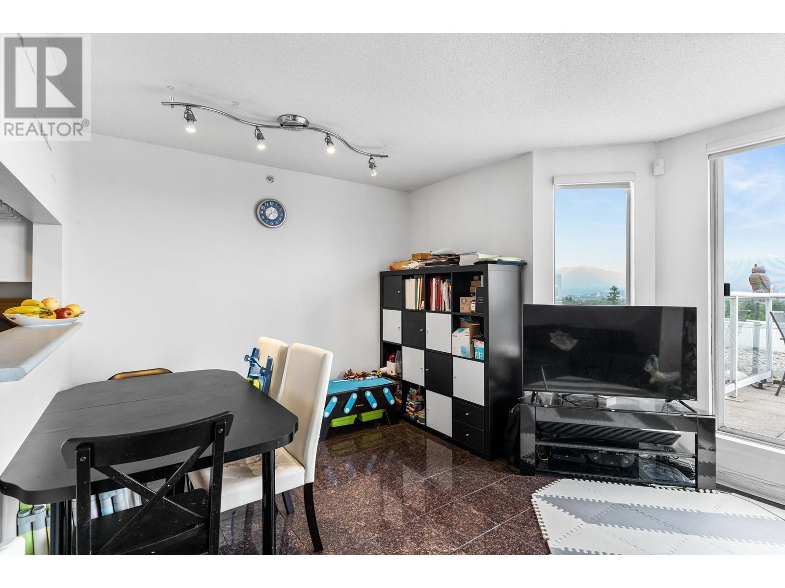 1401 3489 Ascot Place, Vancouver, British Columbia  V5R 6B6 - Photo 5 - R2808368