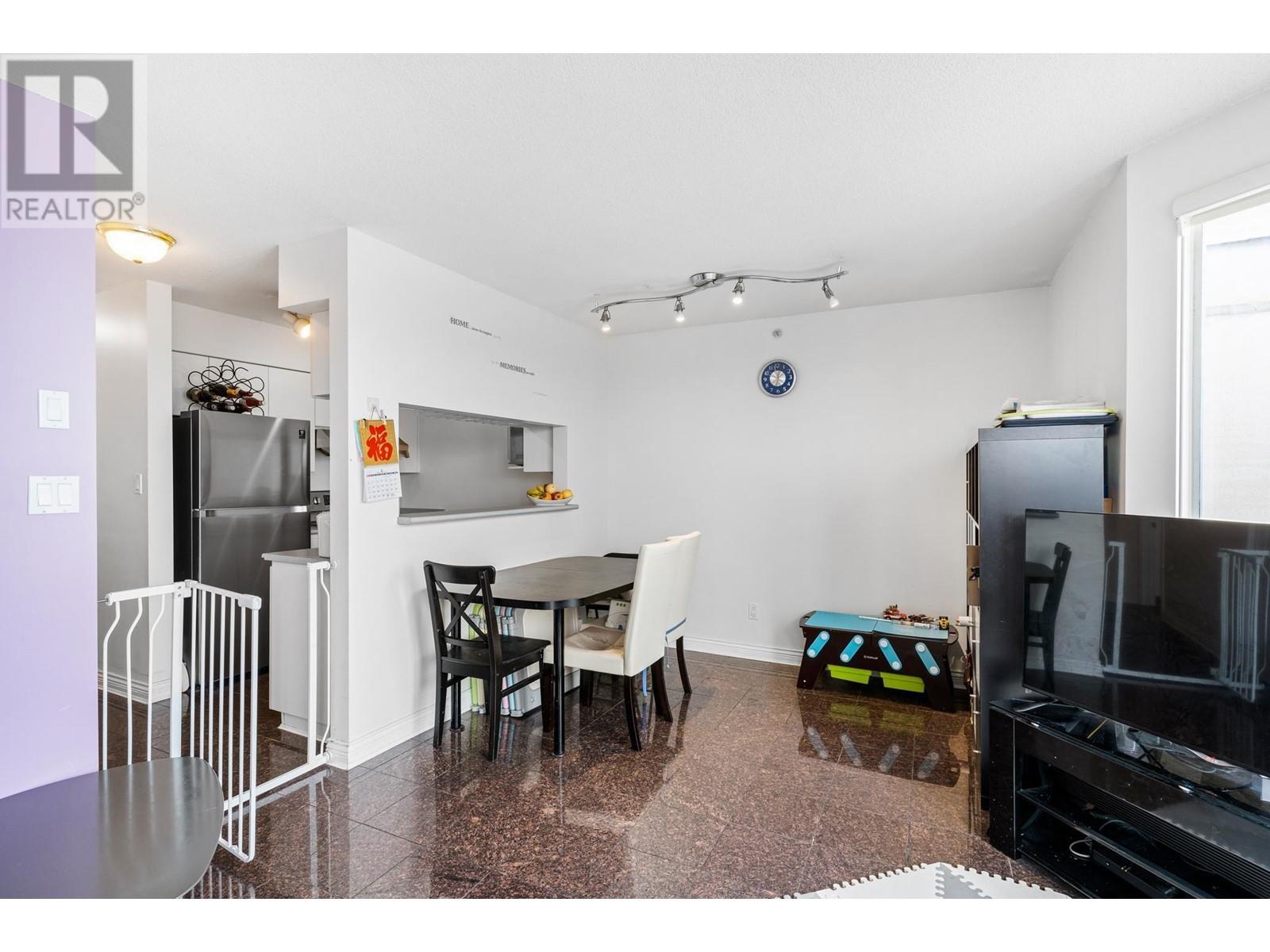 1401 3489 Ascot Place, Vancouver, British Columbia  V5R 6B6 - Photo 6 - R2808368
