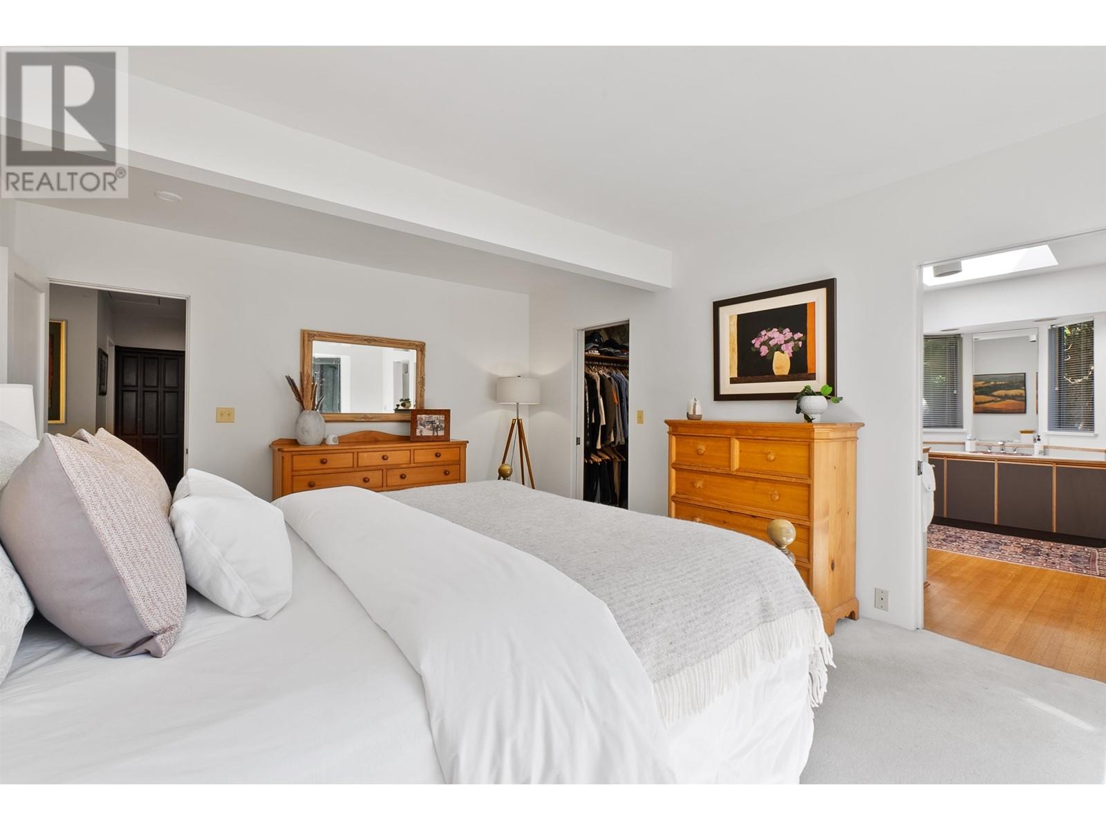 1295 Mathers Avenue, West Vancouver, British Columbia  V7T 2G4 - Photo 13 - R2808415