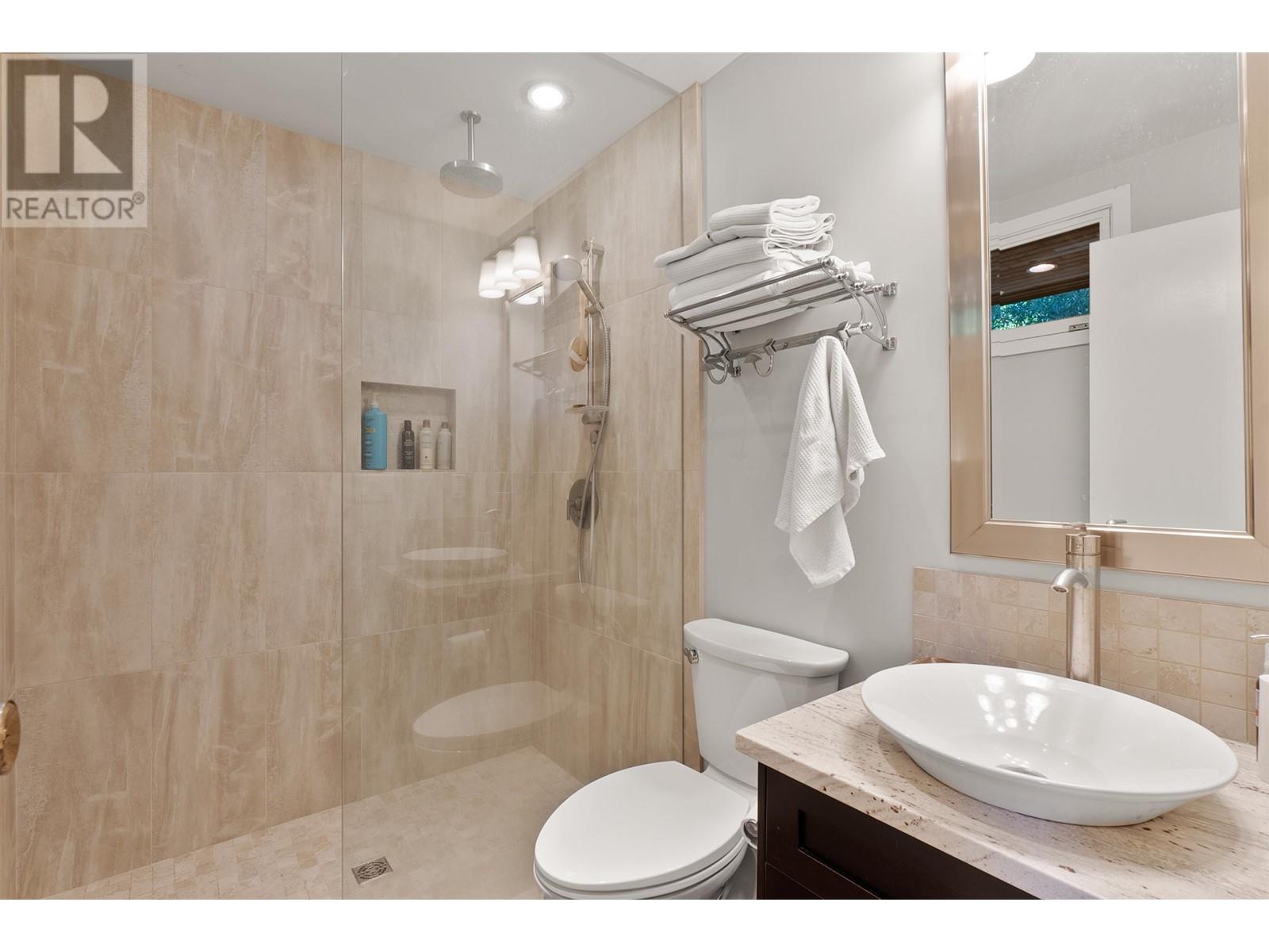1295 Mathers Avenue, West Vancouver, British Columbia  V7T 2G4 - Photo 22 - R2808415