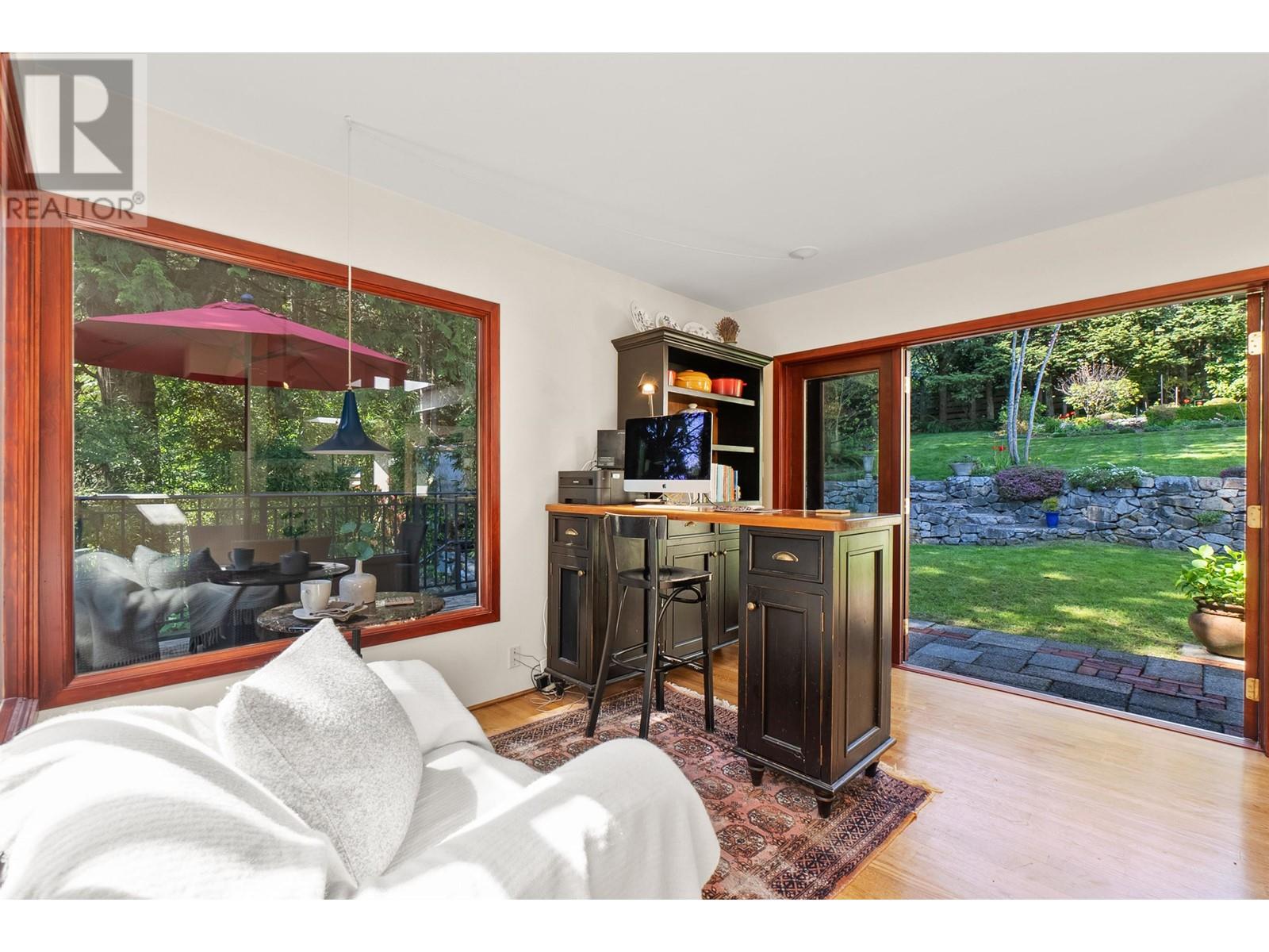 1295 Mathers Avenue, West Vancouver, British Columbia  V7T 2G4 - Photo 7 - R2808415