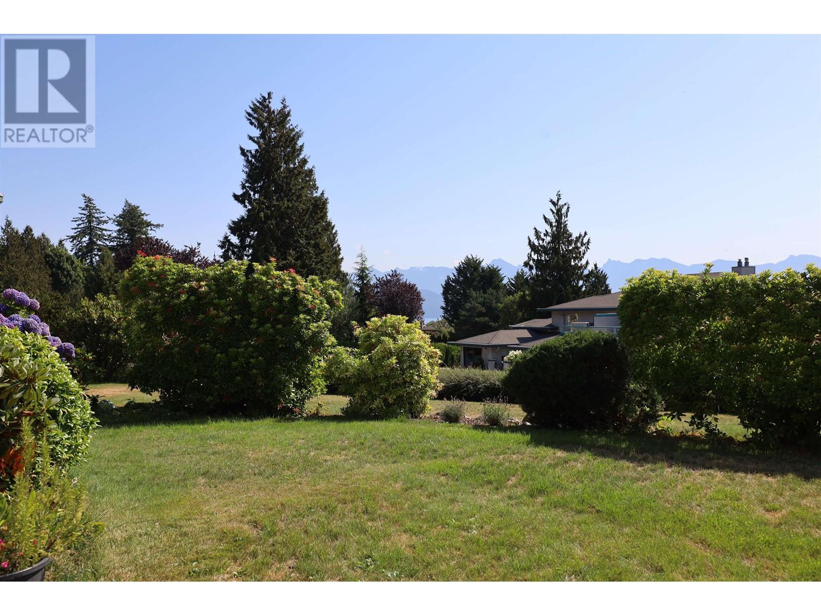 26 555 Eaglecrest Drive, Gibsons, British Columbia  V0N 1V8 - Photo 24 - R2802701