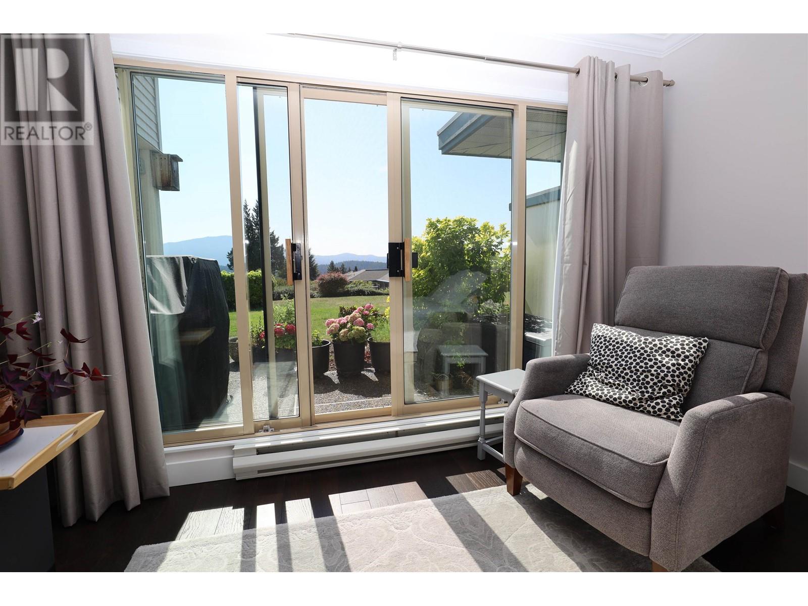 26 555 Eaglecrest Drive, Gibsons, British Columbia  V0N 1V8 - Photo 11 - R2802701