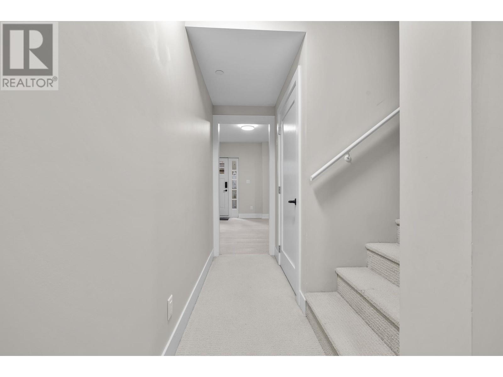 114 W Windsor Road, North Vancouver, British Columbia  V7N 2M8 - Photo 31 - R2807582