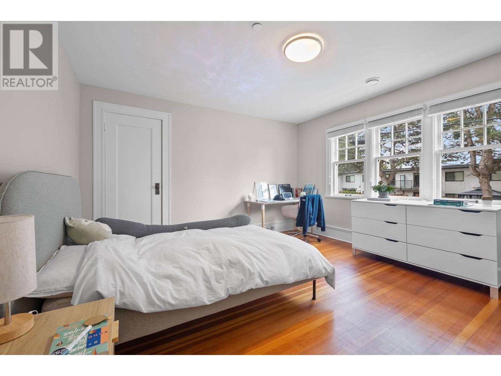 114 W Windsor Road, North Vancouver, British Columbia  V7N 2M8 - Photo 20 - R2807582