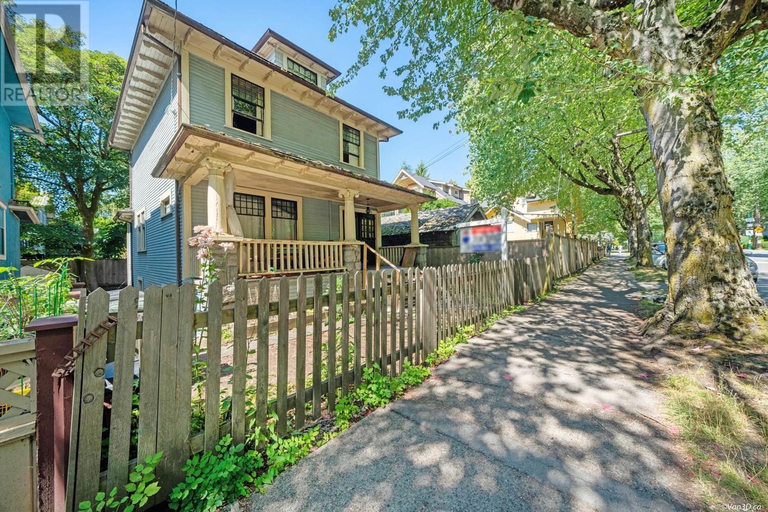 1523 1525 Victoria Drive, Vancouver, British Columbia  V5L 4H1 - Photo 3 - R2808311