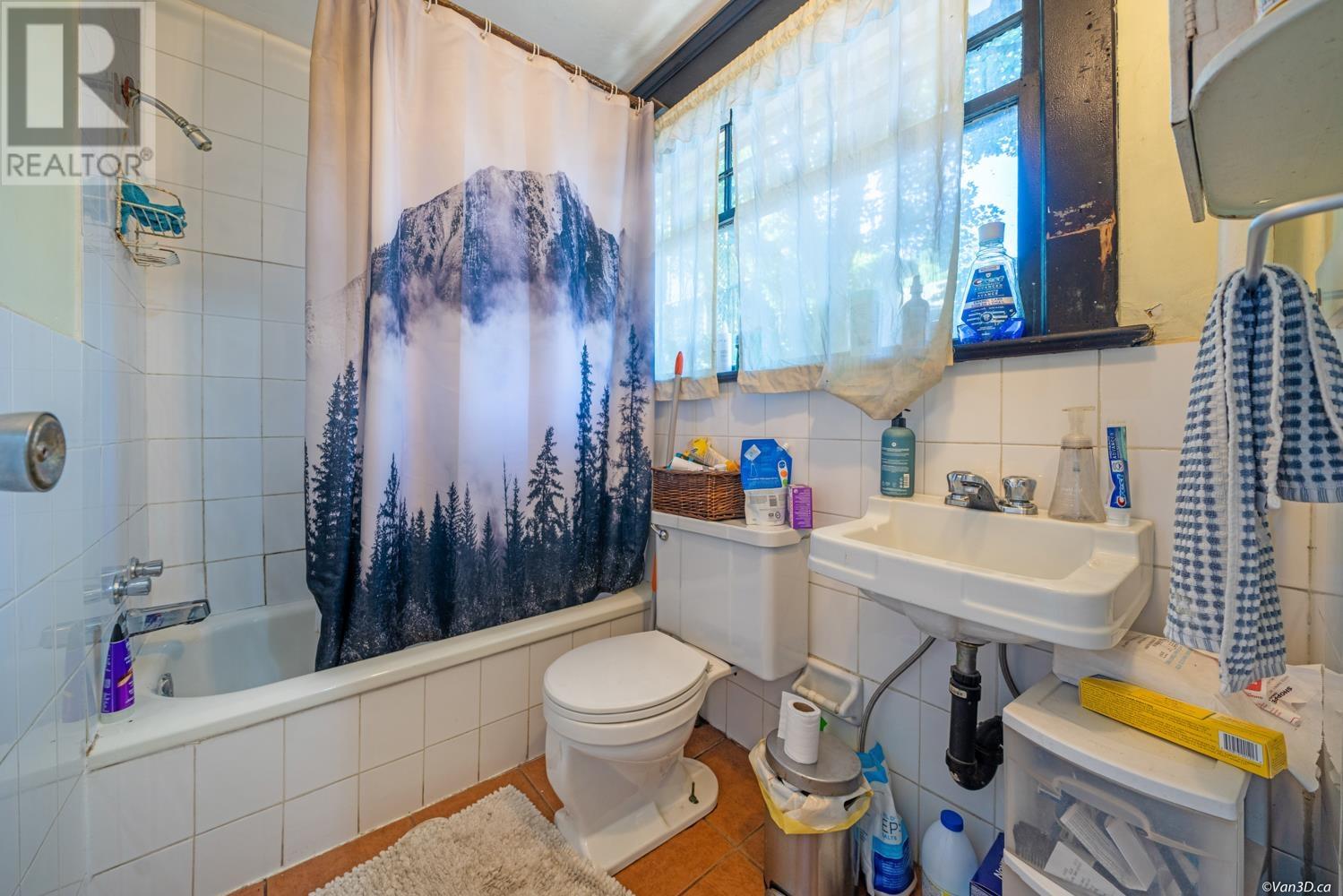 1523 1525 Victoria Drive, Vancouver, British Columbia  V5L 4H1 - Photo 9 - R2808311