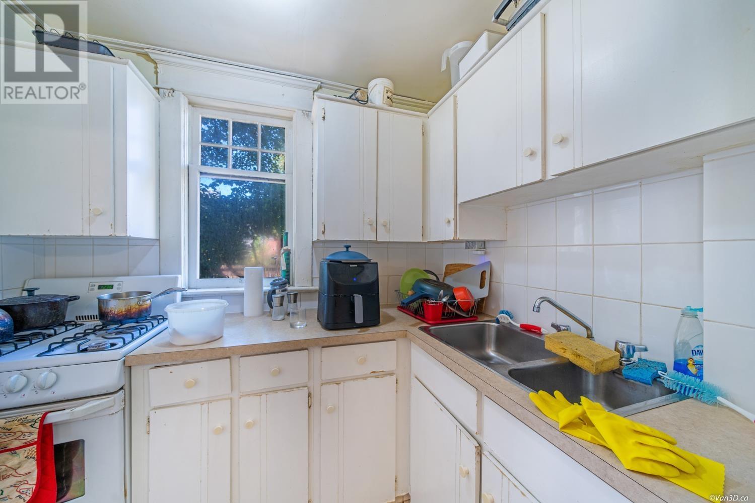 1523 1525 Victoria Drive, Vancouver, British Columbia  V5L 4H1 - Photo 7 - R2808311