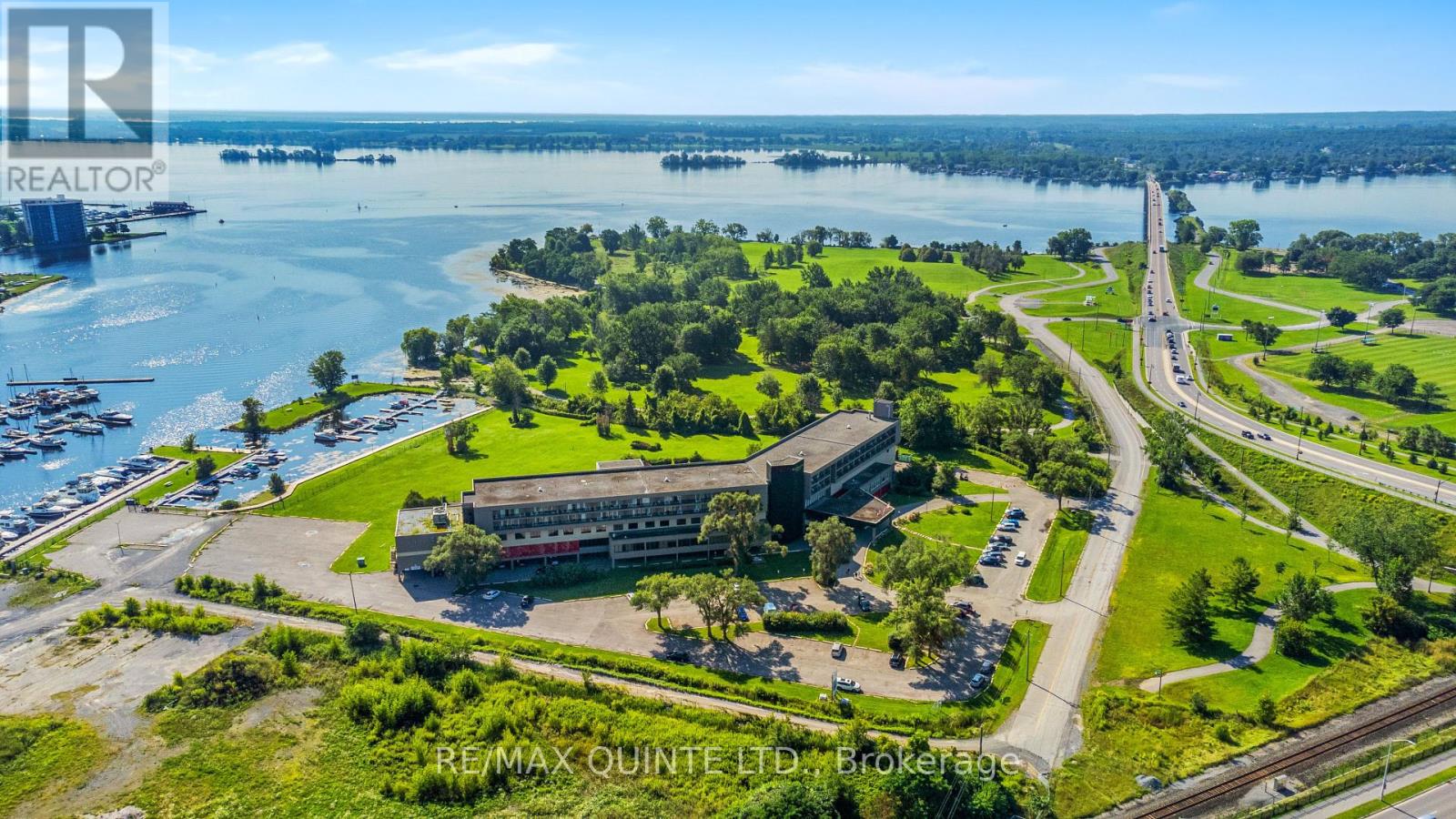 #park -11 Bay Bridge Rd, Belleville, Ontario  K8P 3P6 - Photo 9 - X6724144