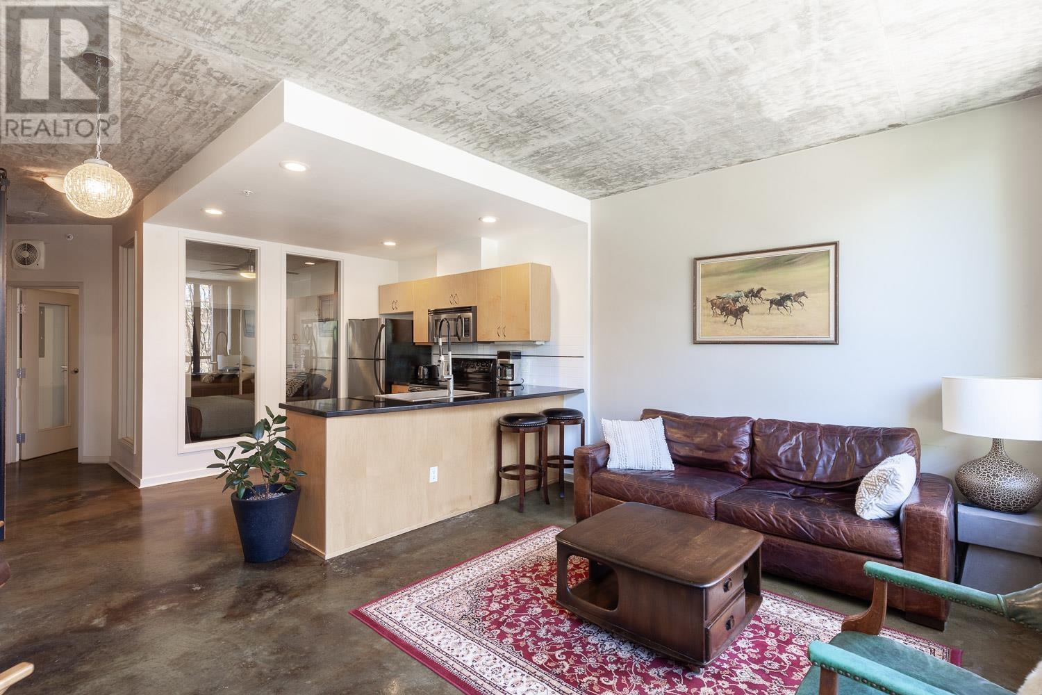 301 919 Station Street, Vancouver, British Columbia  V6A 4L9 - Photo 8 - R2808449