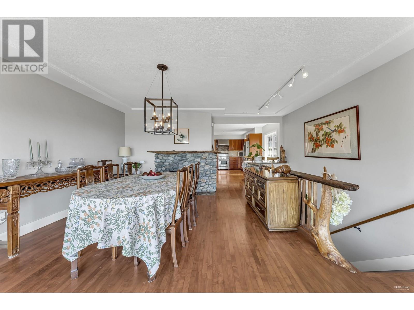 1374 21st Street, West Vancouver, British Columbia  V7V 4B3 - Photo 13 - R2808458