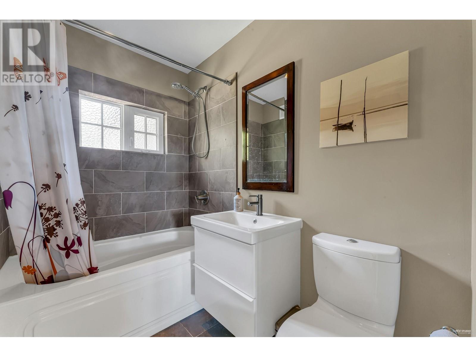 1374 21st Street, West Vancouver, British Columbia  V7V 4B3 - Photo 30 - R2808458