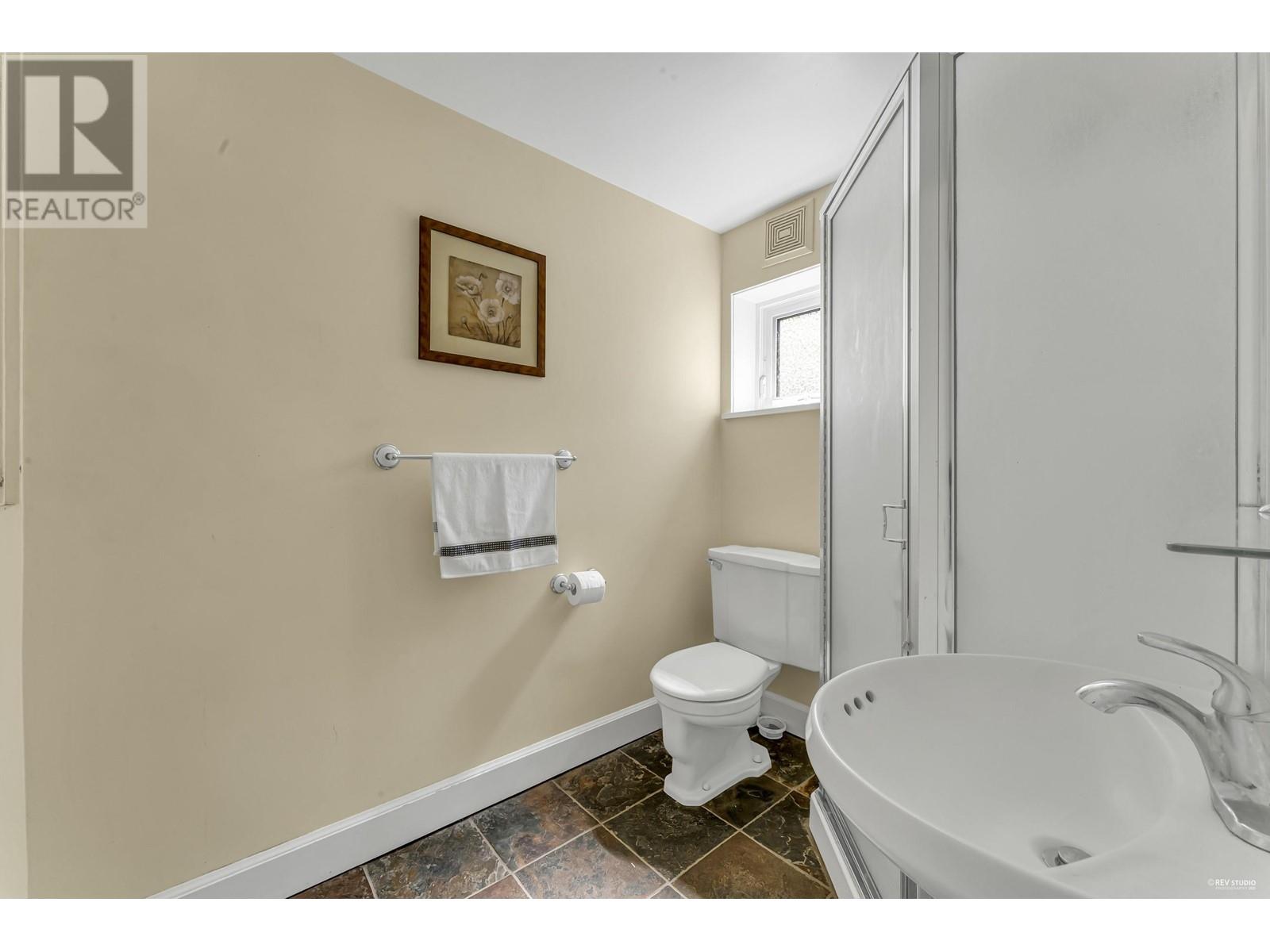 1374 21st Street, West Vancouver, British Columbia  V7V 4B3 - Photo 36 - R2808458