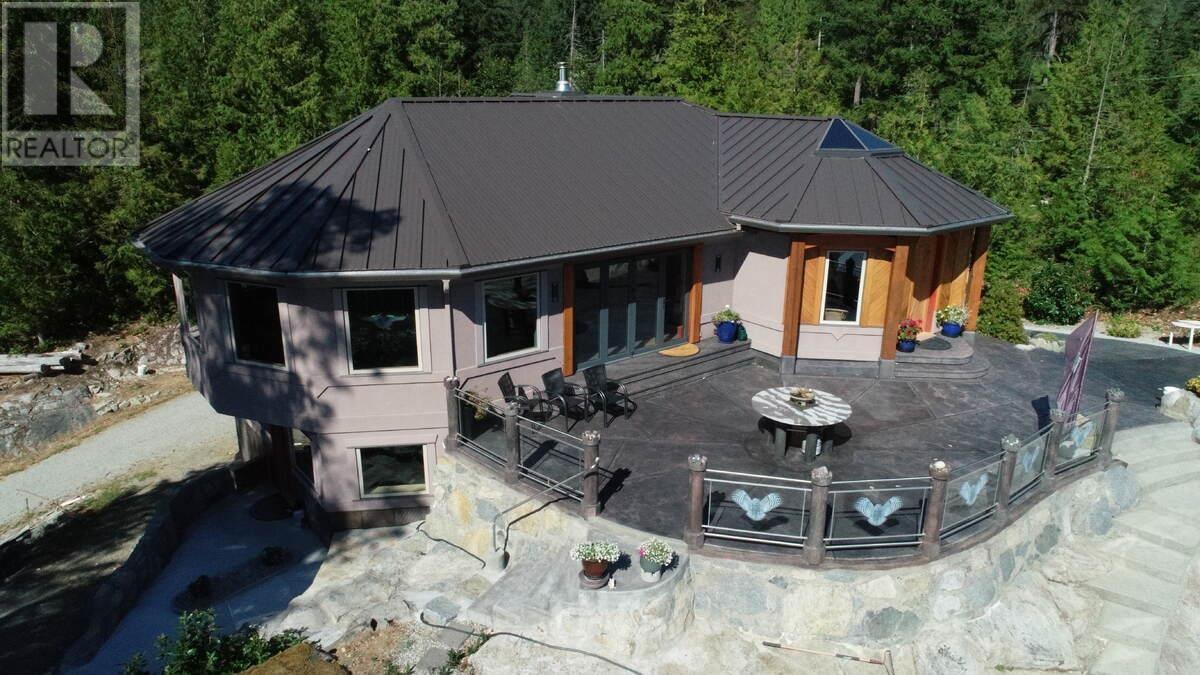 10670 Wood Bay Heights Road, Halfmoon Bay, British Columbia  V7Z 1B8 - Photo 20 - R2800735