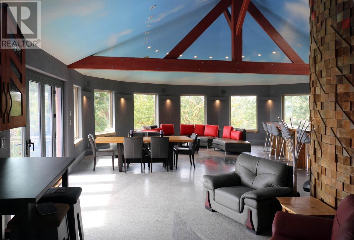 10670 Wood Bay Heights Road, Halfmoon Bay, British Columbia  V7Z 1B8 - Photo 23 - R2800735