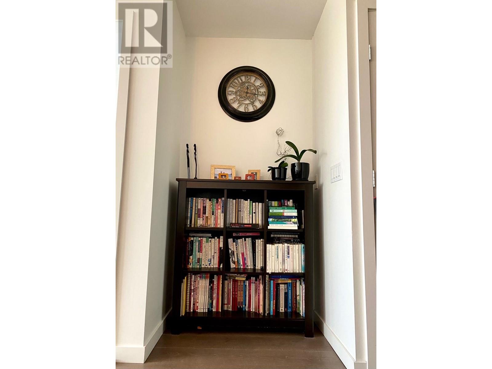 902 683 W Victoria Park, North Vancouver, British Columbia  V7M 0A2 - Photo 14 - R2808363