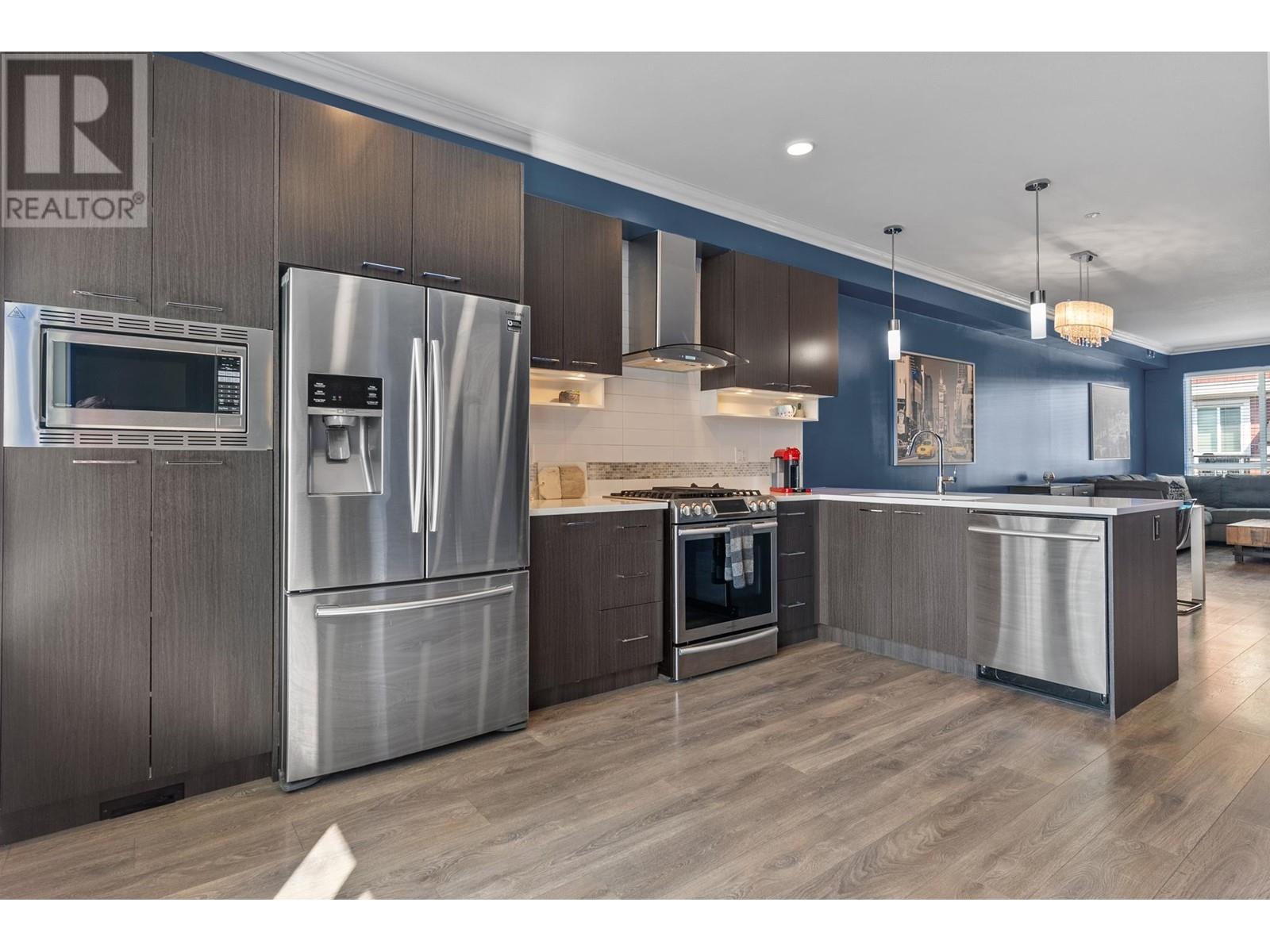 596 4688 HAWK LANE, delta, British Columbia