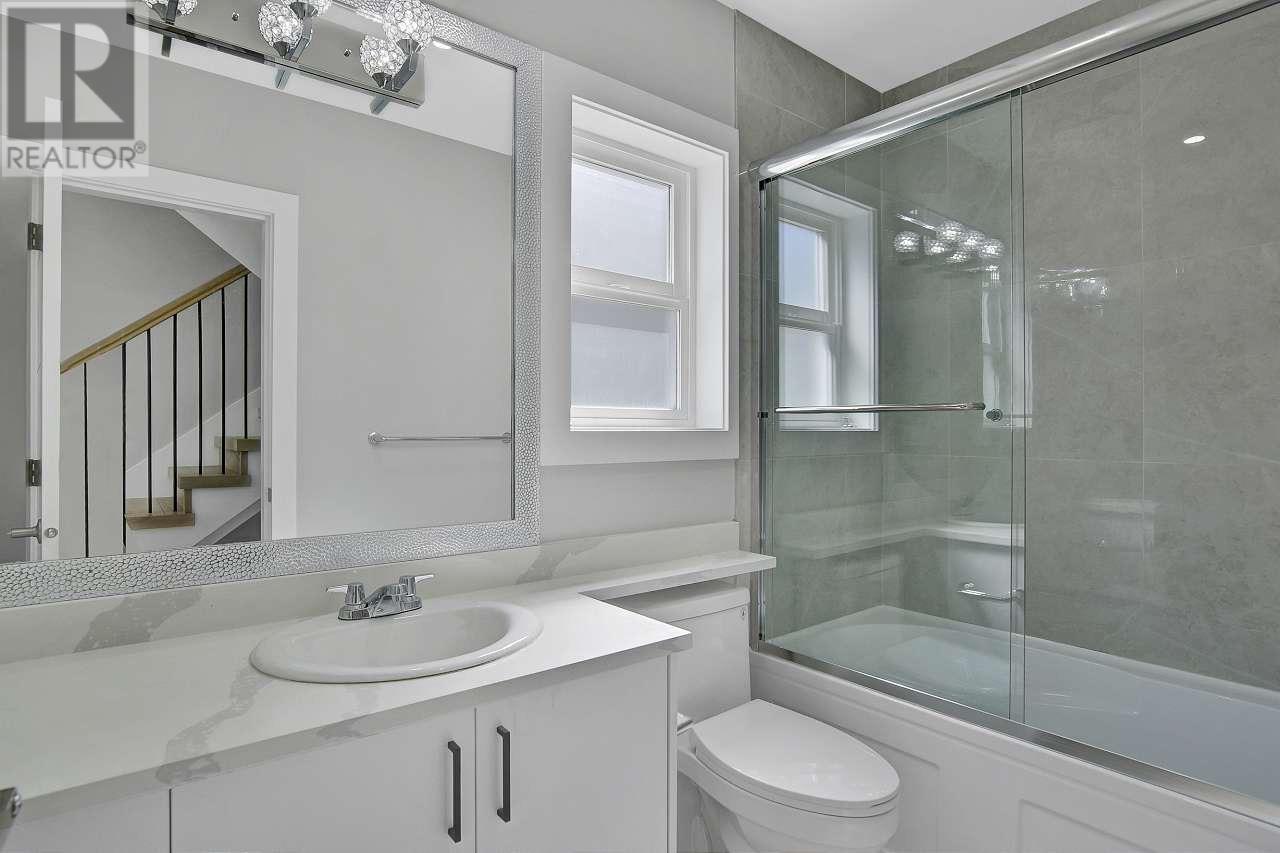 219 Mabel Street, New Westminster, British Columbia  V3M 5A8 - Photo 32 - R2808721