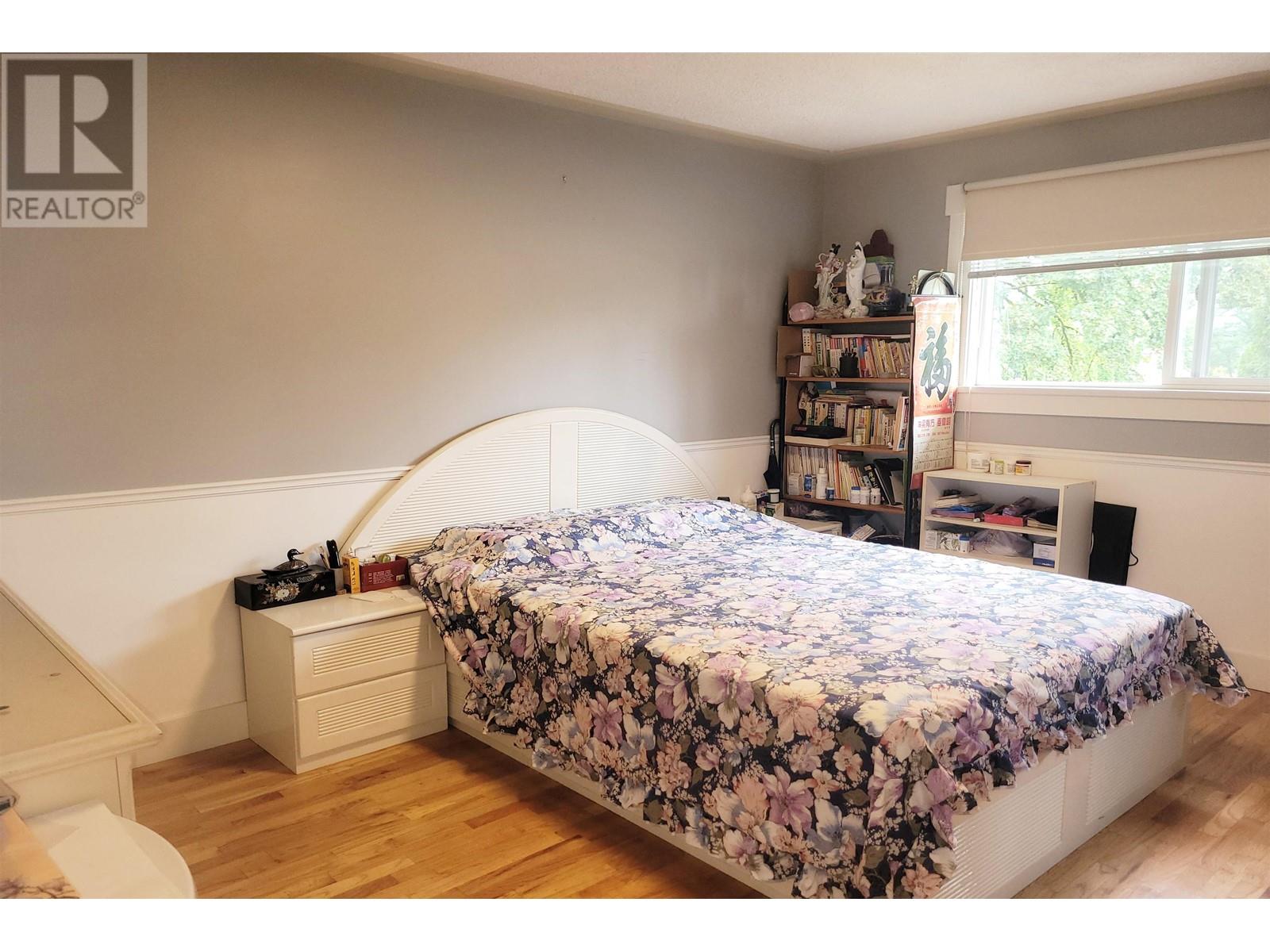 7921 Burnfield Crescent, Burnaby, British Columbia  V5E 2B8 - Photo 6 - R2804110