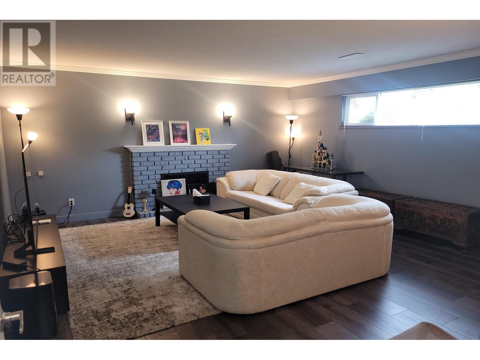 7921 Burnfield Crescent, Burnaby, British Columbia  V5E 2B8 - Photo 7 - R2804110