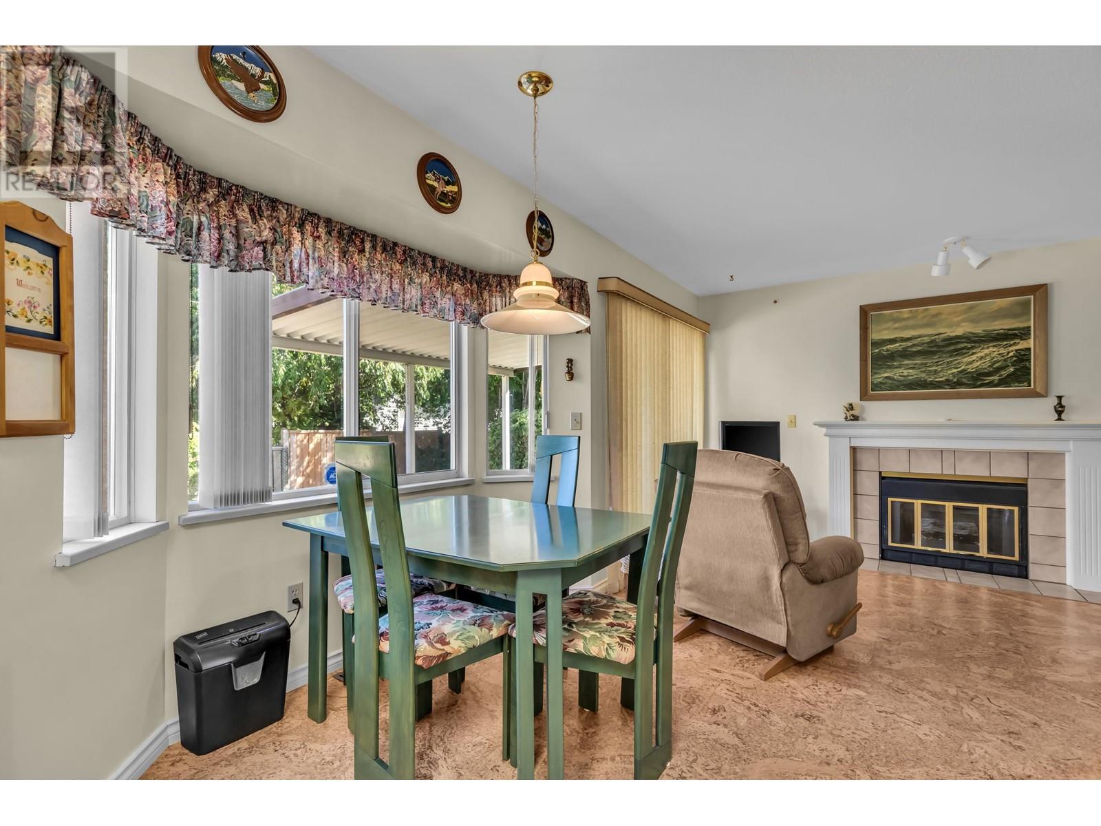 23185 124a Avenue, Maple Ridge, British Columbia  V2X 0E7 - Photo 15 - R2808431
