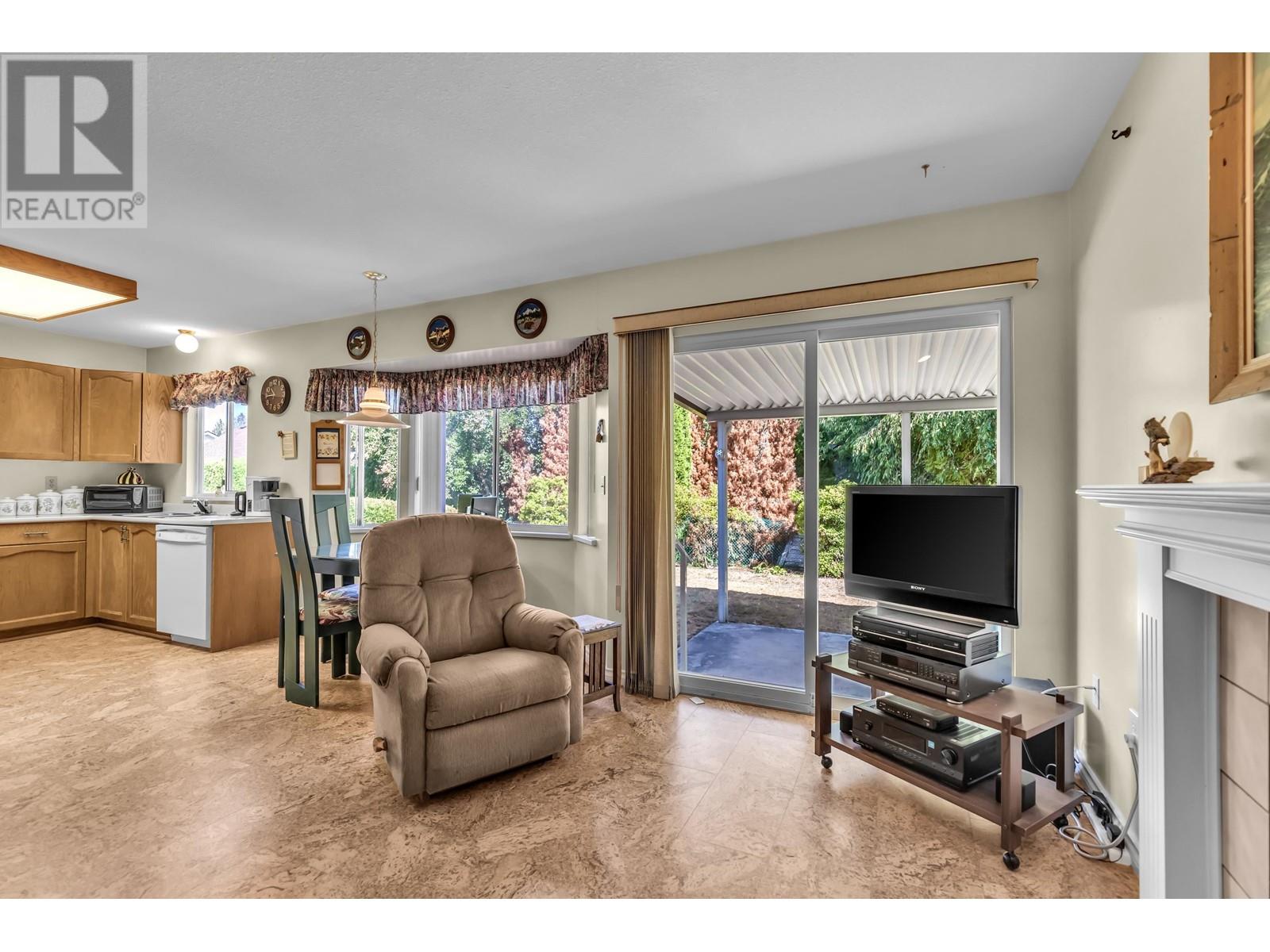 23185 124a Avenue, Maple Ridge, British Columbia  V2X 0E7 - Photo 19 - R2808431