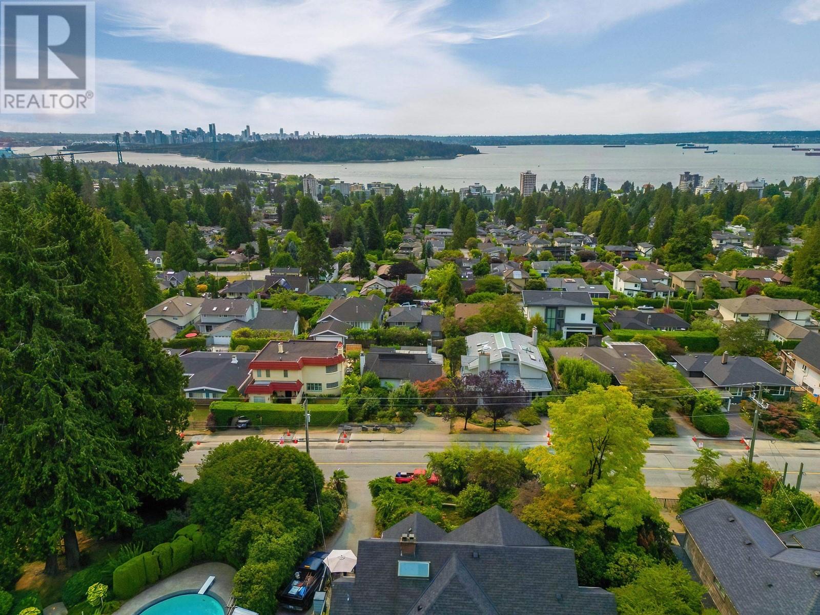 1449 Mathers Avenue, West Vancouver, British Columbia  V7T 2G5 - Photo 15 - R2808633