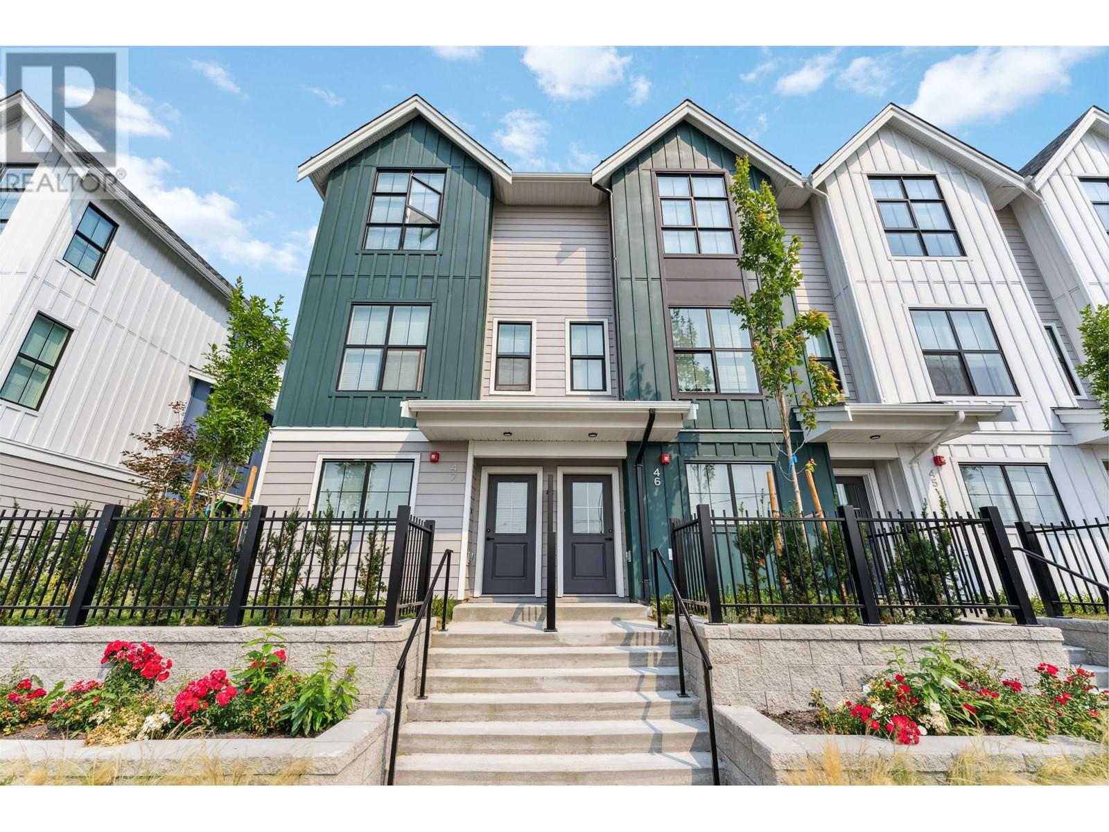 46 488 Furness Street, New Westminster, British Columbia  V3M 0M1 - Photo 2 - R2808547