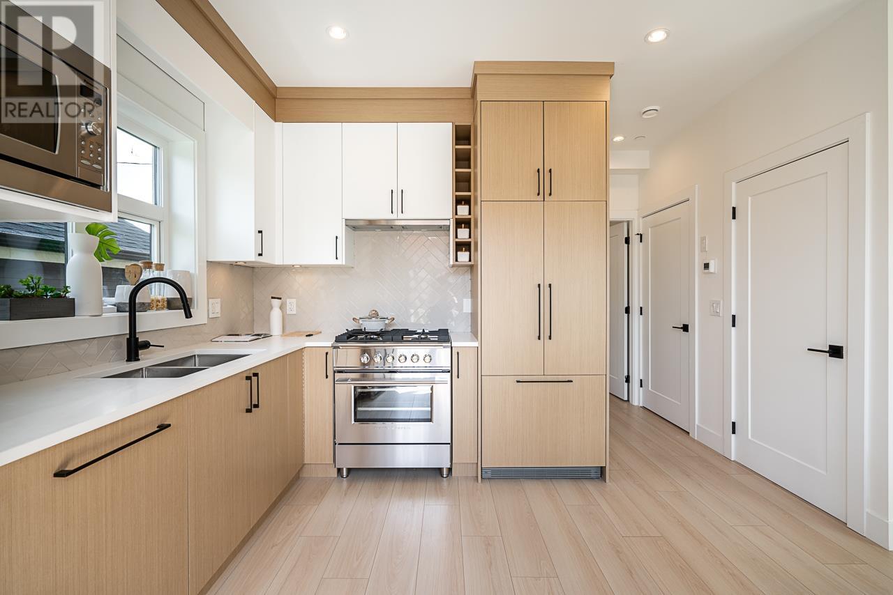 3894 Welwyn Street, Vancouver, British Columbia  V5N 2P6 - Photo 5 - R2808810